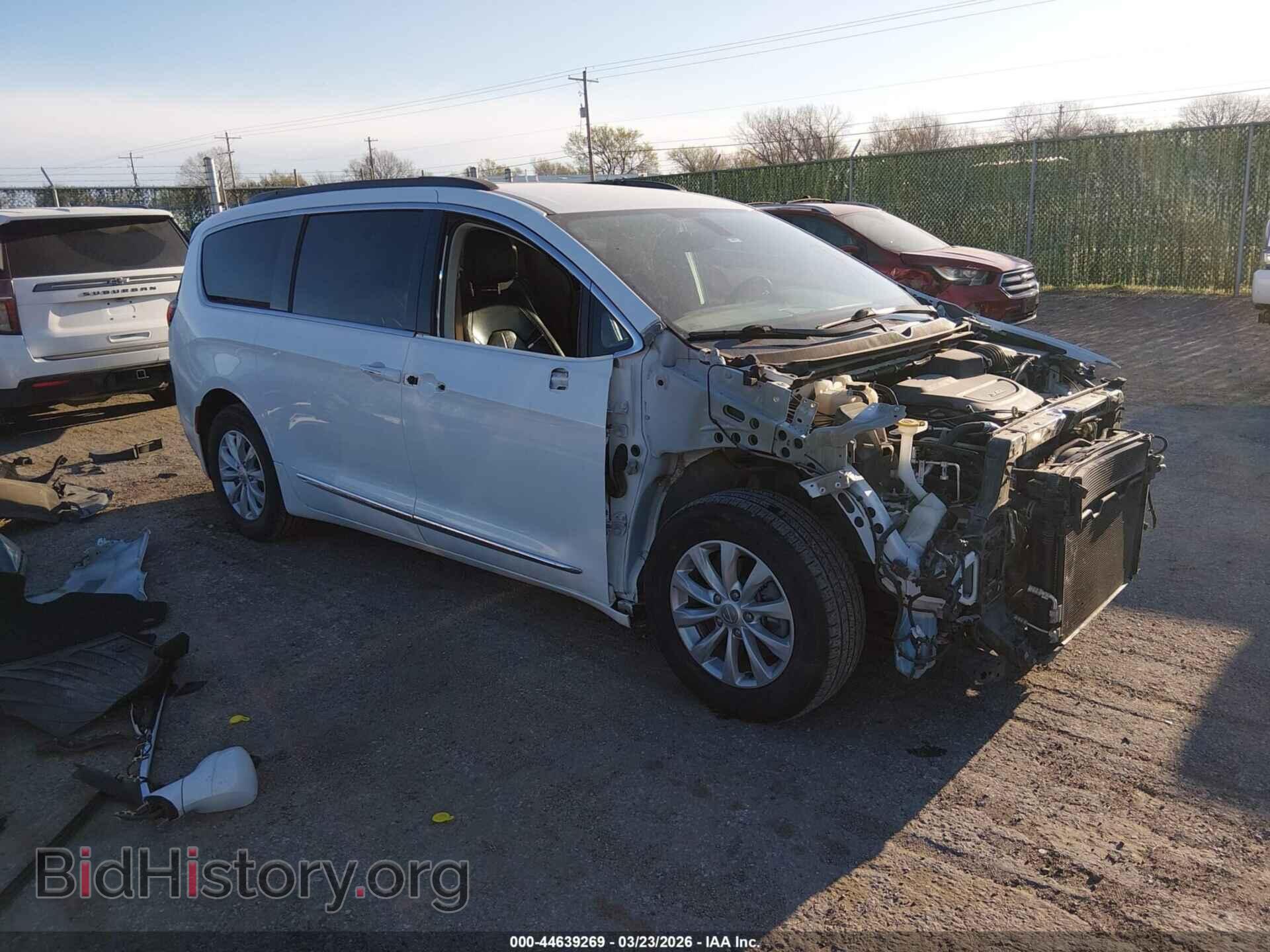 Фотография 2C4RC1BG0HR540450 - CHRYSLER PACIFICA 2017