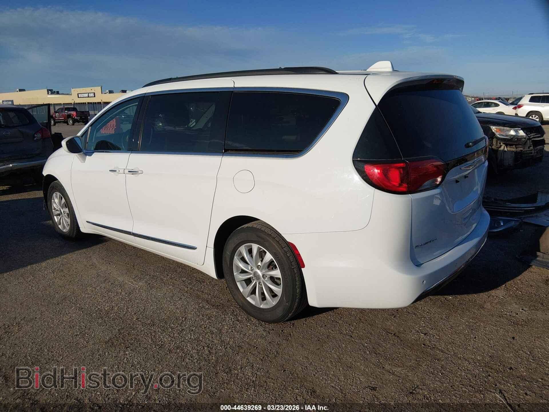 2017 CHRYSLER PACIFICA - VIN: 2C4RC1BG0HR540450 - Photo 3