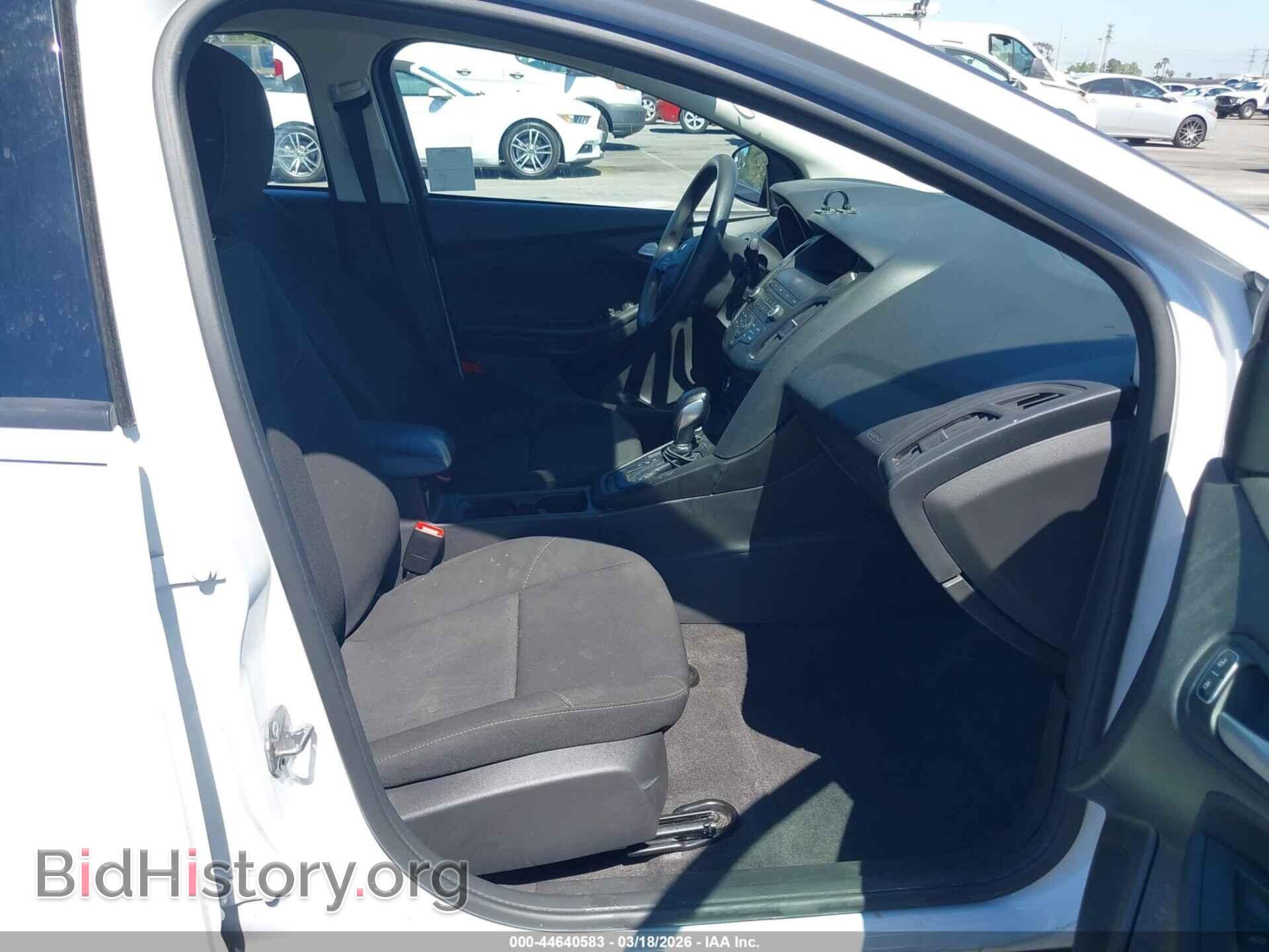 2018 FORD FOCUS - VIN: 1FADP3F2XJL220663 - Photo 5