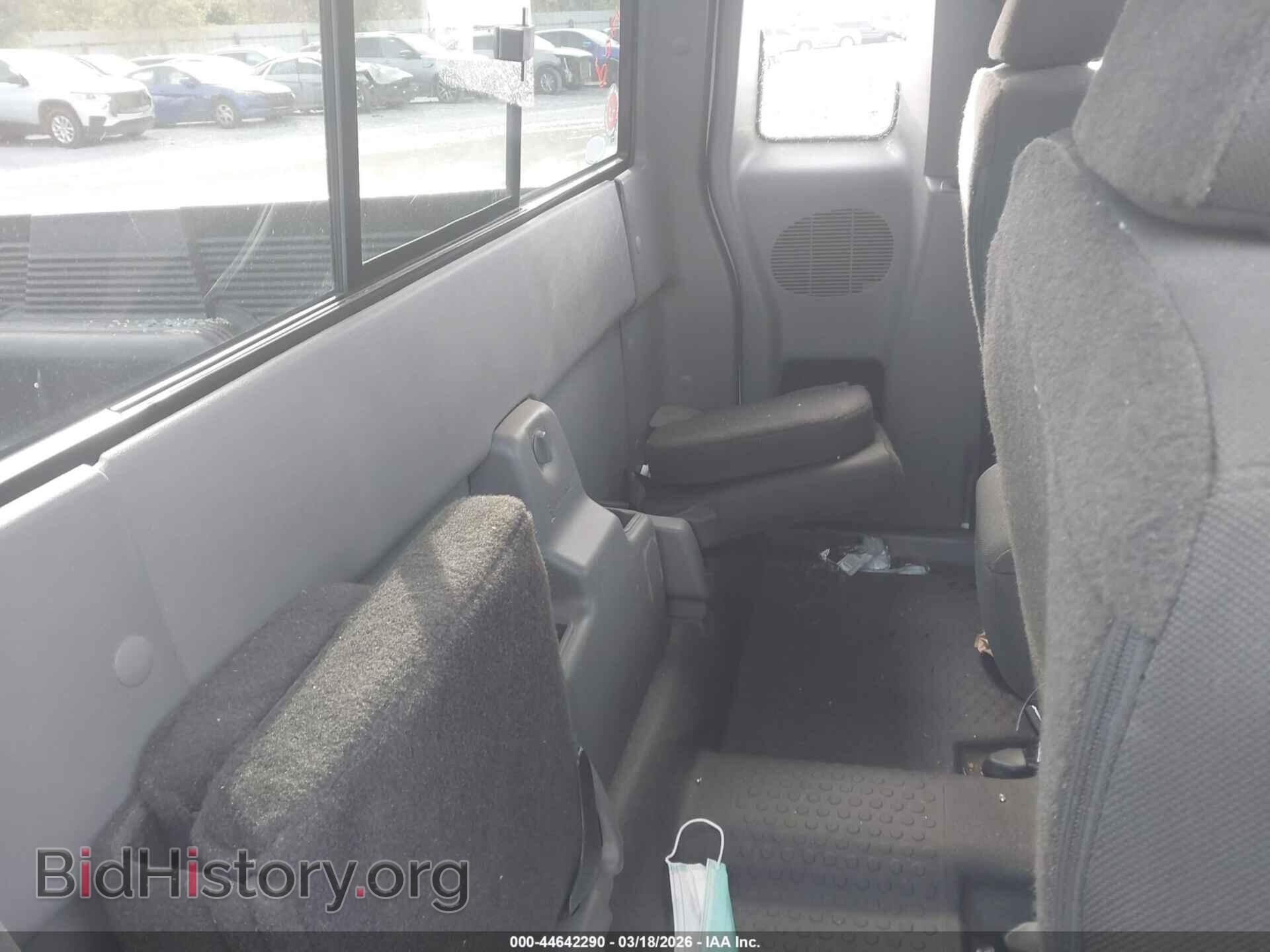 2011 FORD RANGER - VIN: 1FTLR4FE5BPA79074 - Фото 8