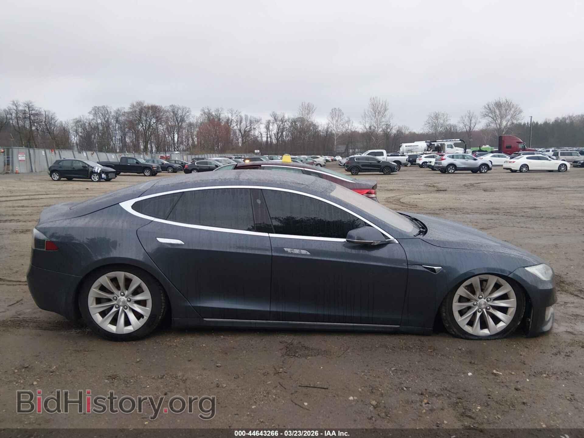 2016 TESLA MODEL S - VIN: 5YJSA1E2XGF167869 - Фото 13