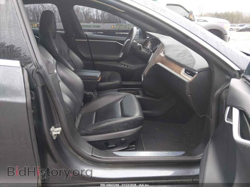 2016 Tesla MODEL S (VIN 5YJSA1E2XGF167869) — фото 5 из 19