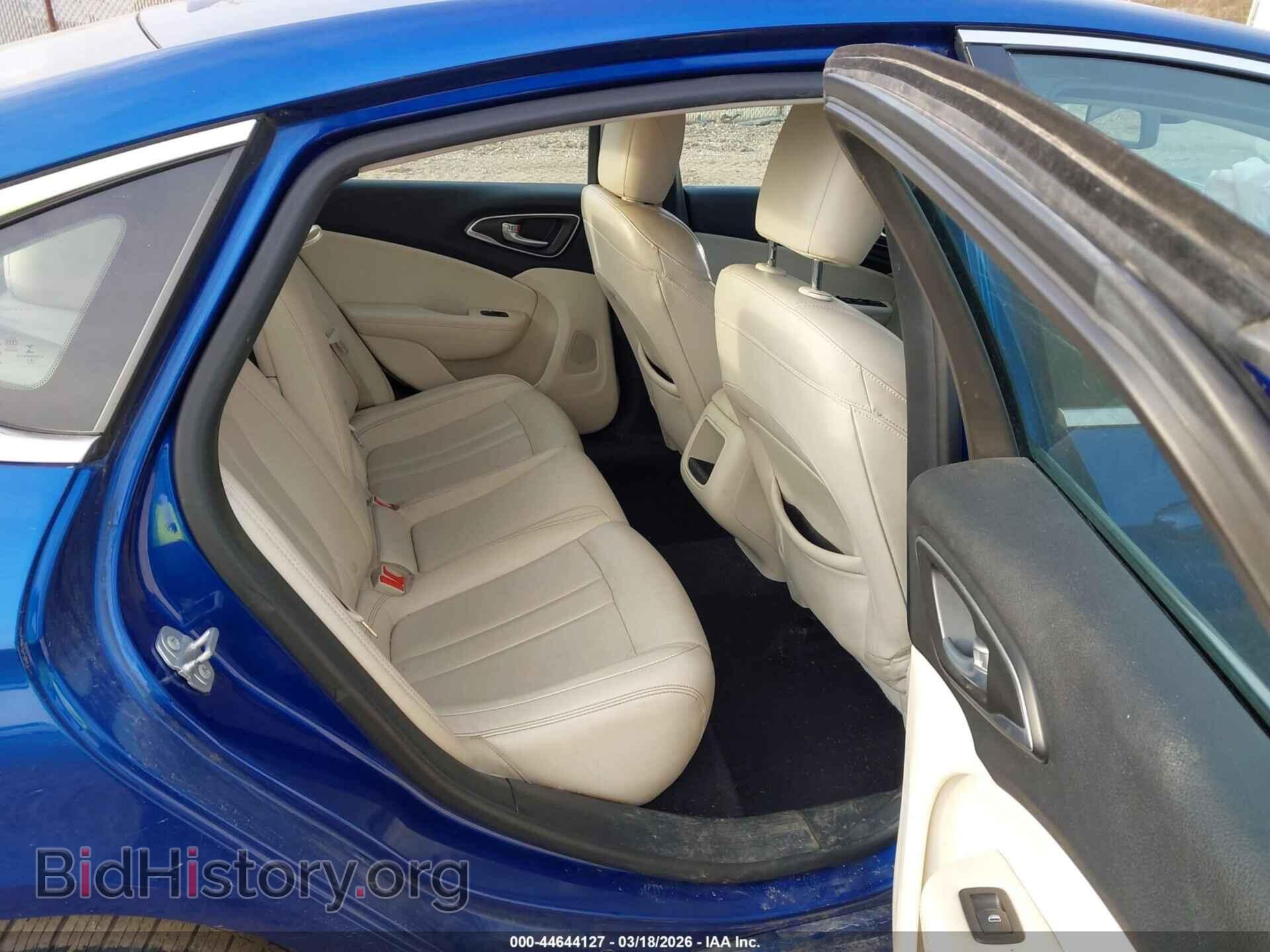 2017 CHRYSLER 200 - VIN: 1C3CCCAB5HN510109 - Фото 8