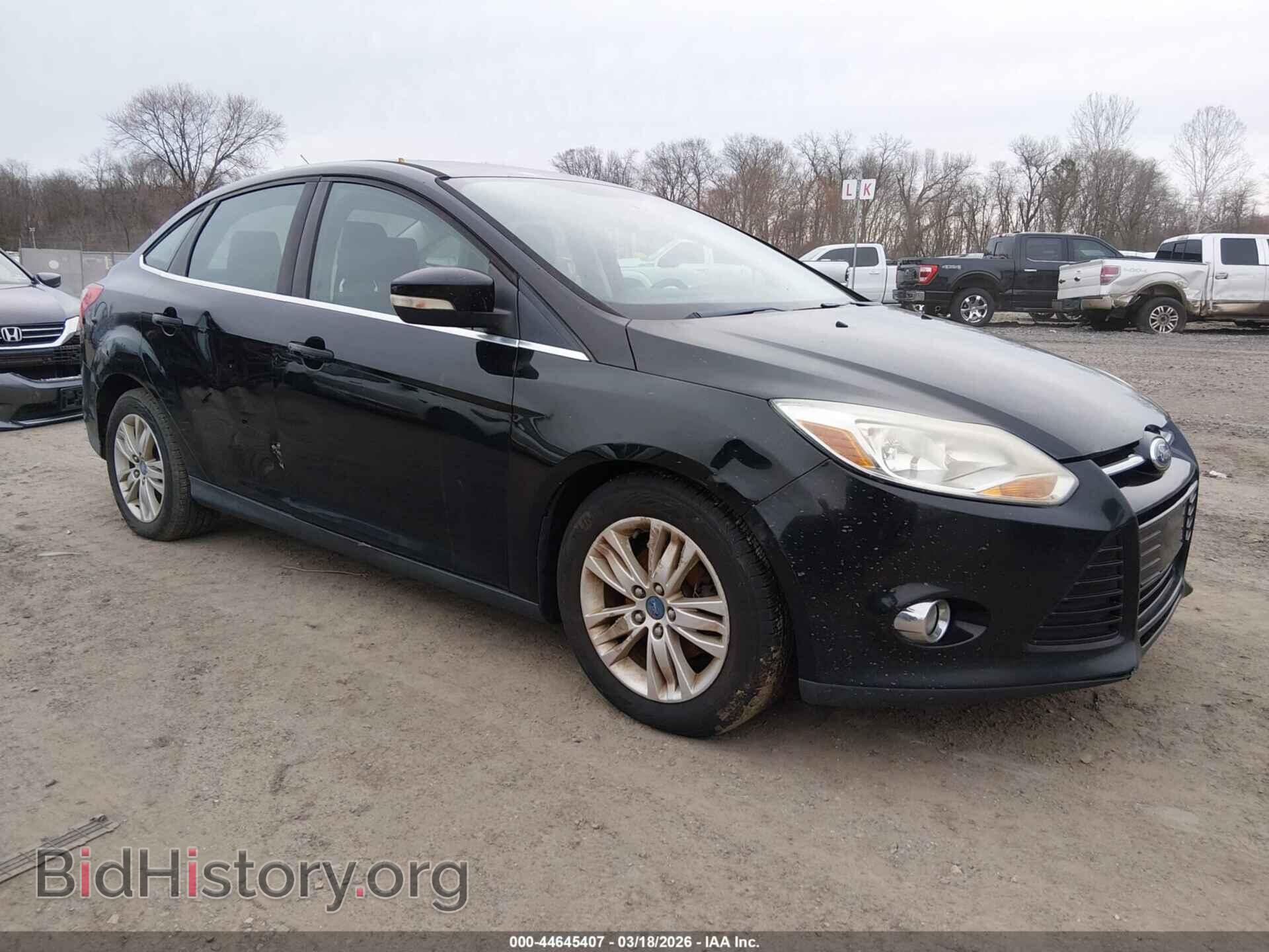 Photo 1FAHP3H21CL240687 - FORD FOCUS 2012