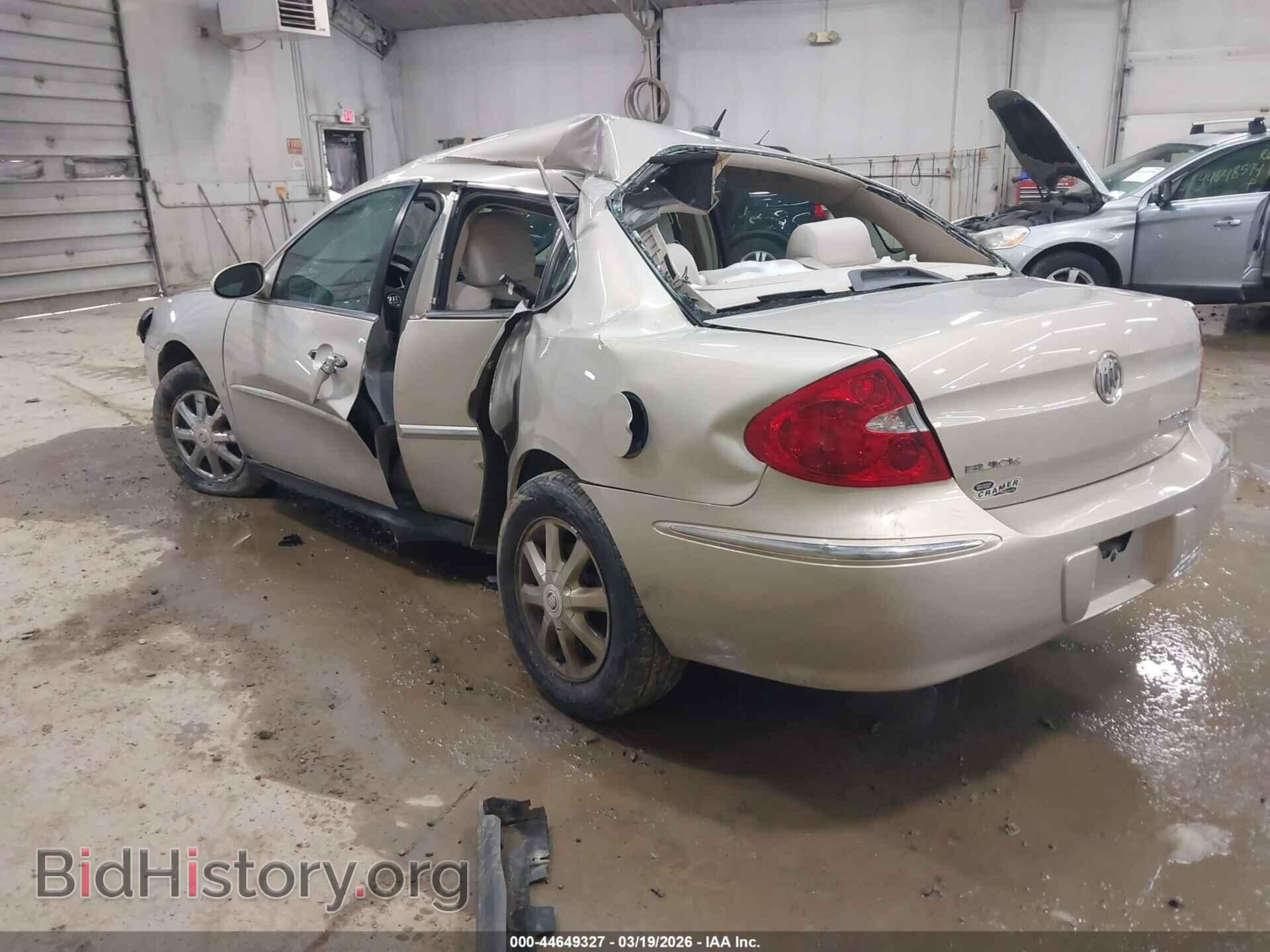 2008 BUICK LACROSSE - VIN: 2G4WC582X81167885 - Фото 3