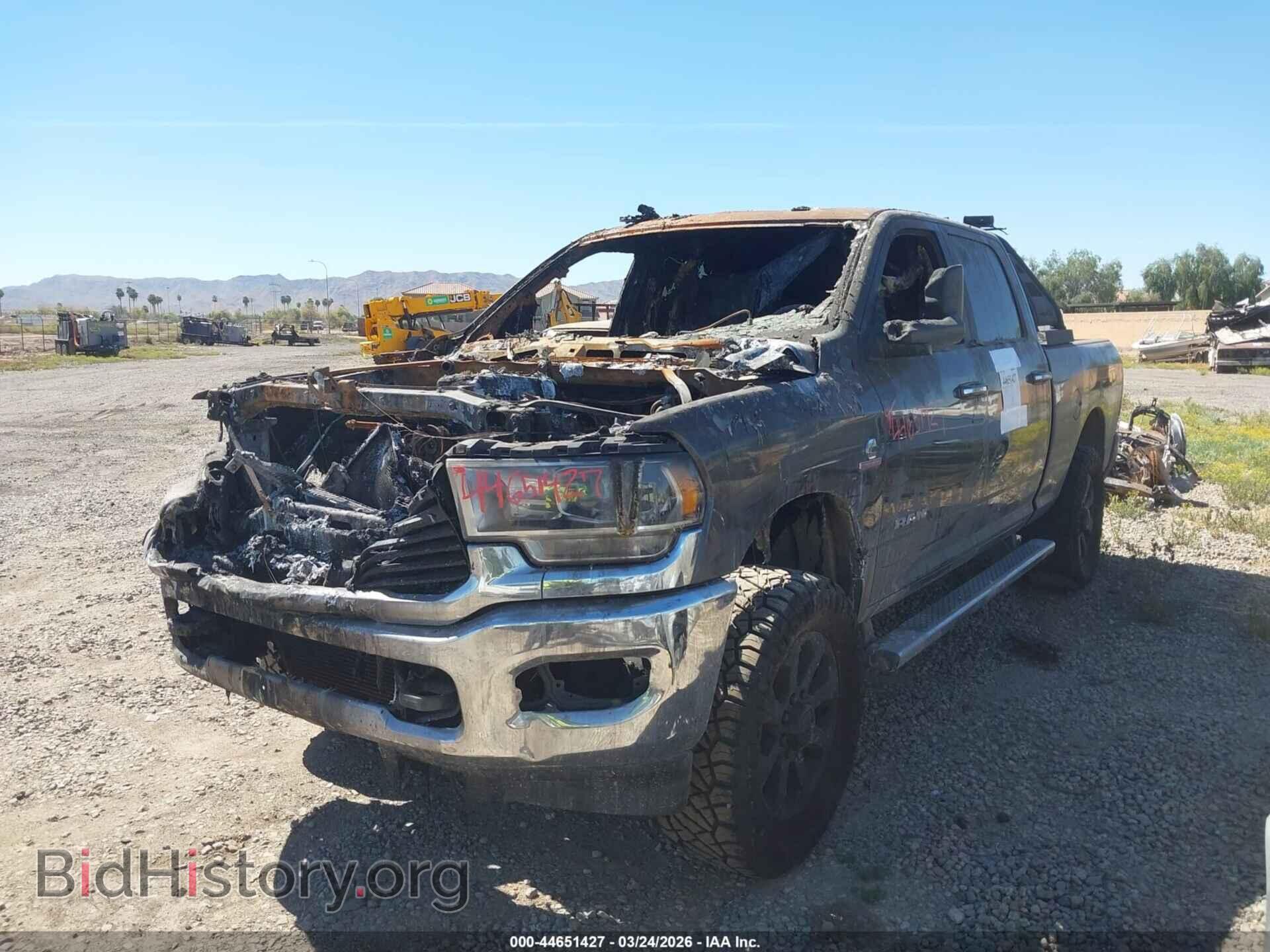 2019 RAM 2500 - VIN: 3C6UR5DL8KG666442 - Фото 2