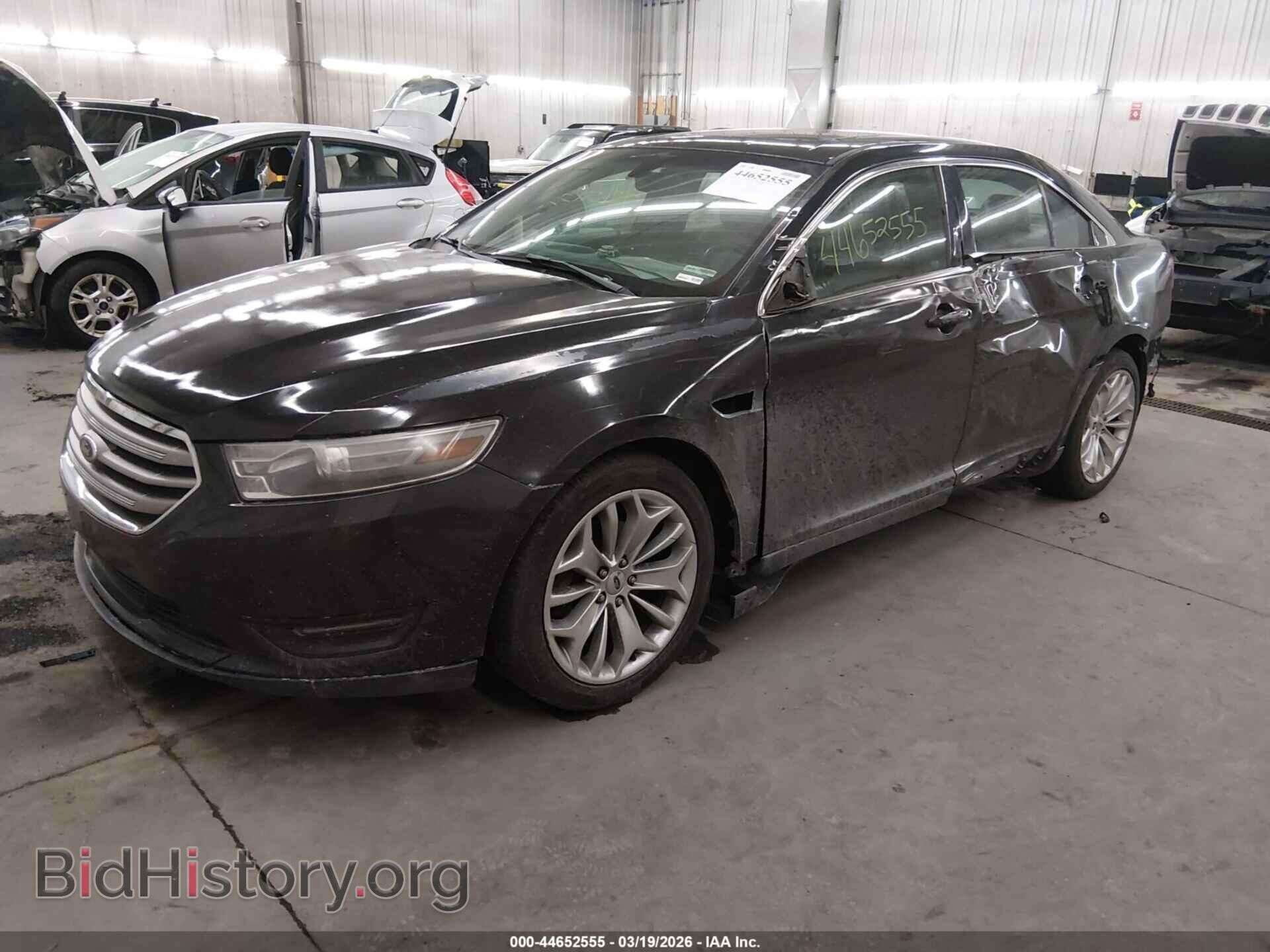2014 FORD TAURUS - VIN: 1FAHP2E89EG123700 - Фото 2
