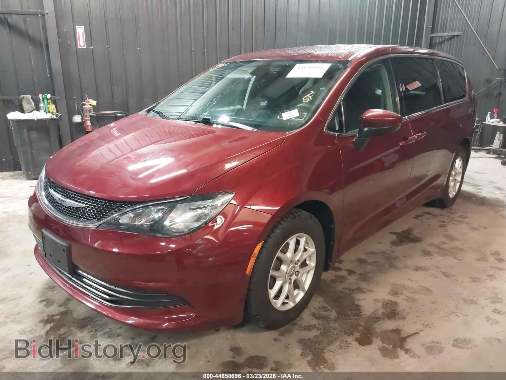 2017 CHRYSLER PACIFICA - VIN: 2C4RC1CG4HR521804 - Photo 2
