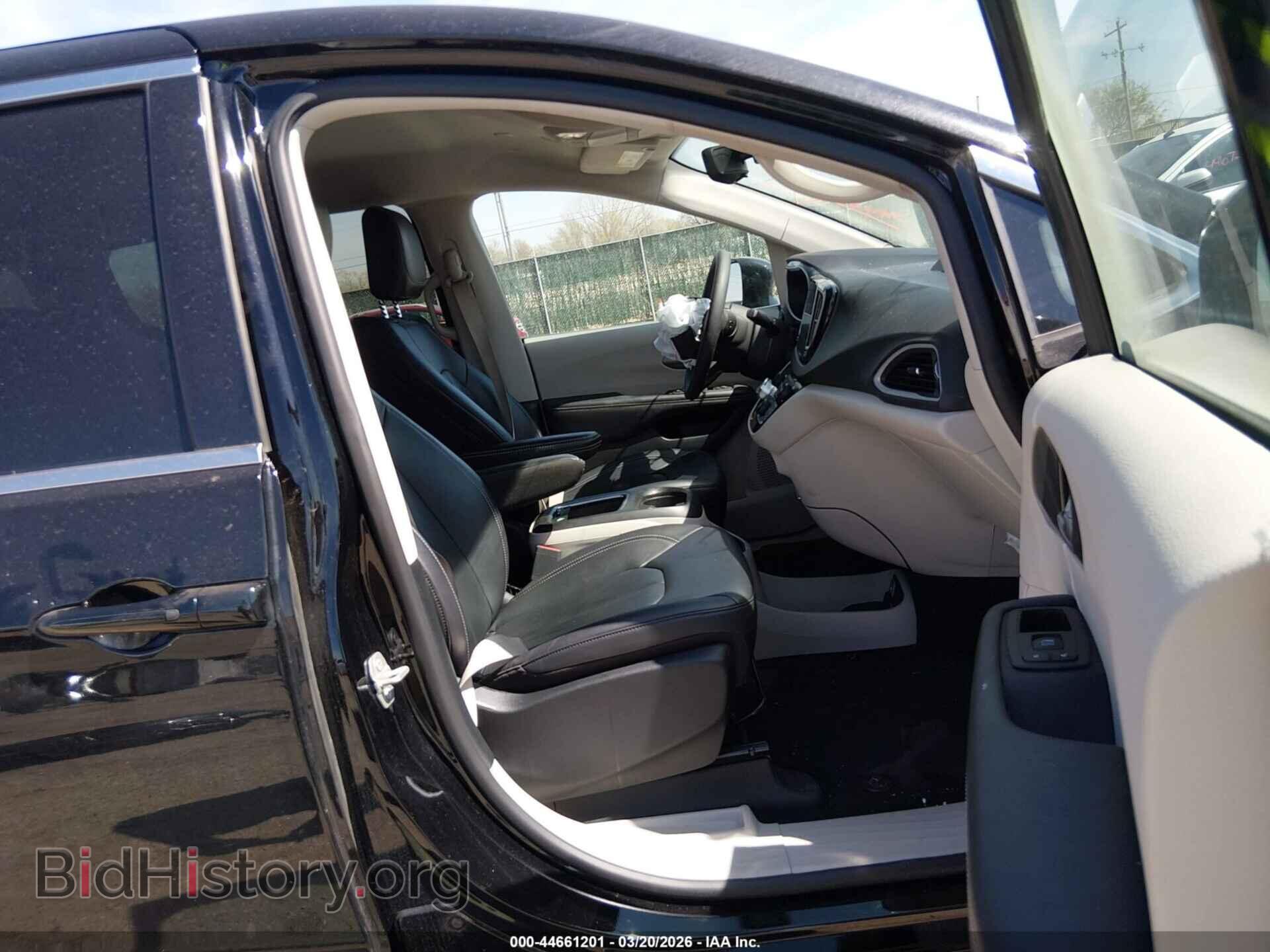 2024 CHRYSLER PACIFICA - VIN: 2C4RC1BG4RR139730 - Фото 5