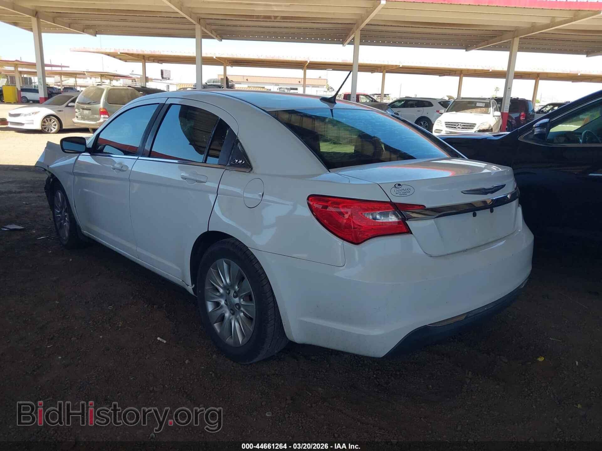 2011 CHRYSLER 200 - VIN: 1C3BC4FB7BN618782 - Фото 3