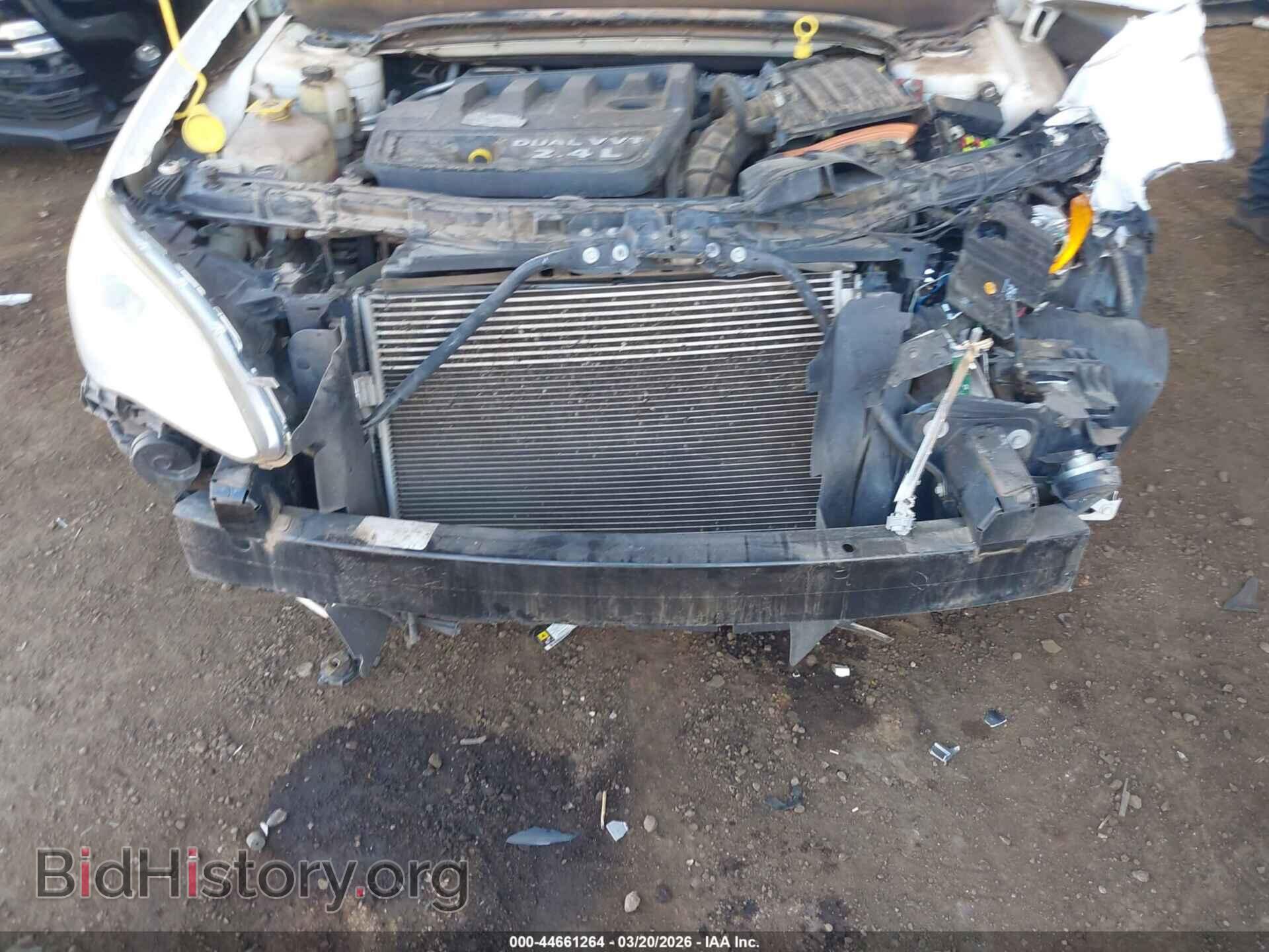 2011 CHRYSLER 200 - VIN: 1C3BC4FB7BN618782 - Фото 10