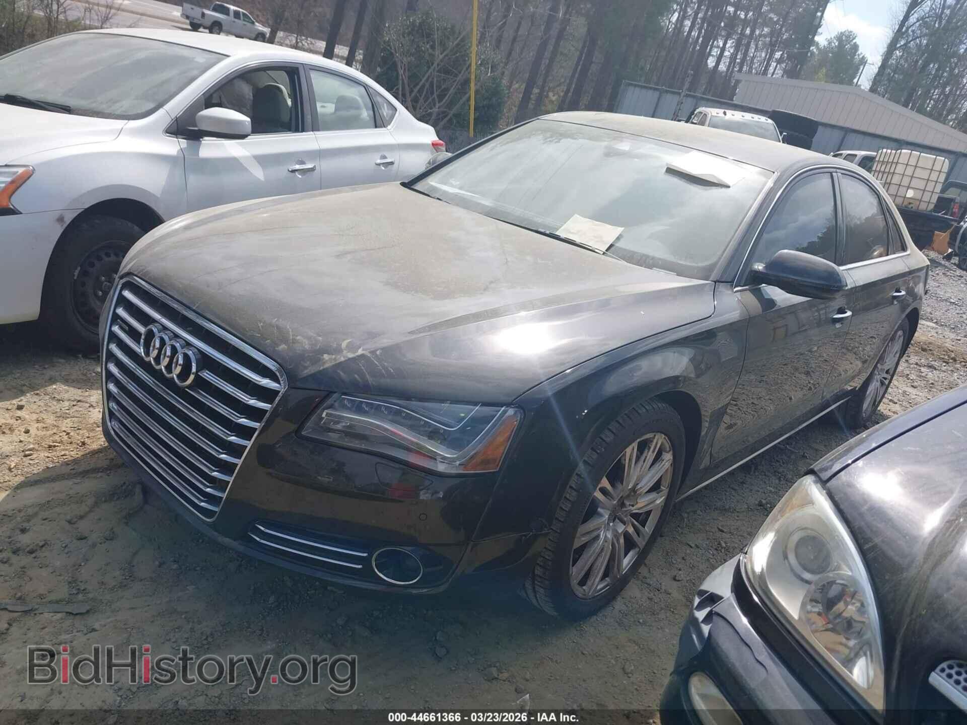 2011 AUDI A8 - VIN: WAUAVAFD0BN000752 - Фото 2