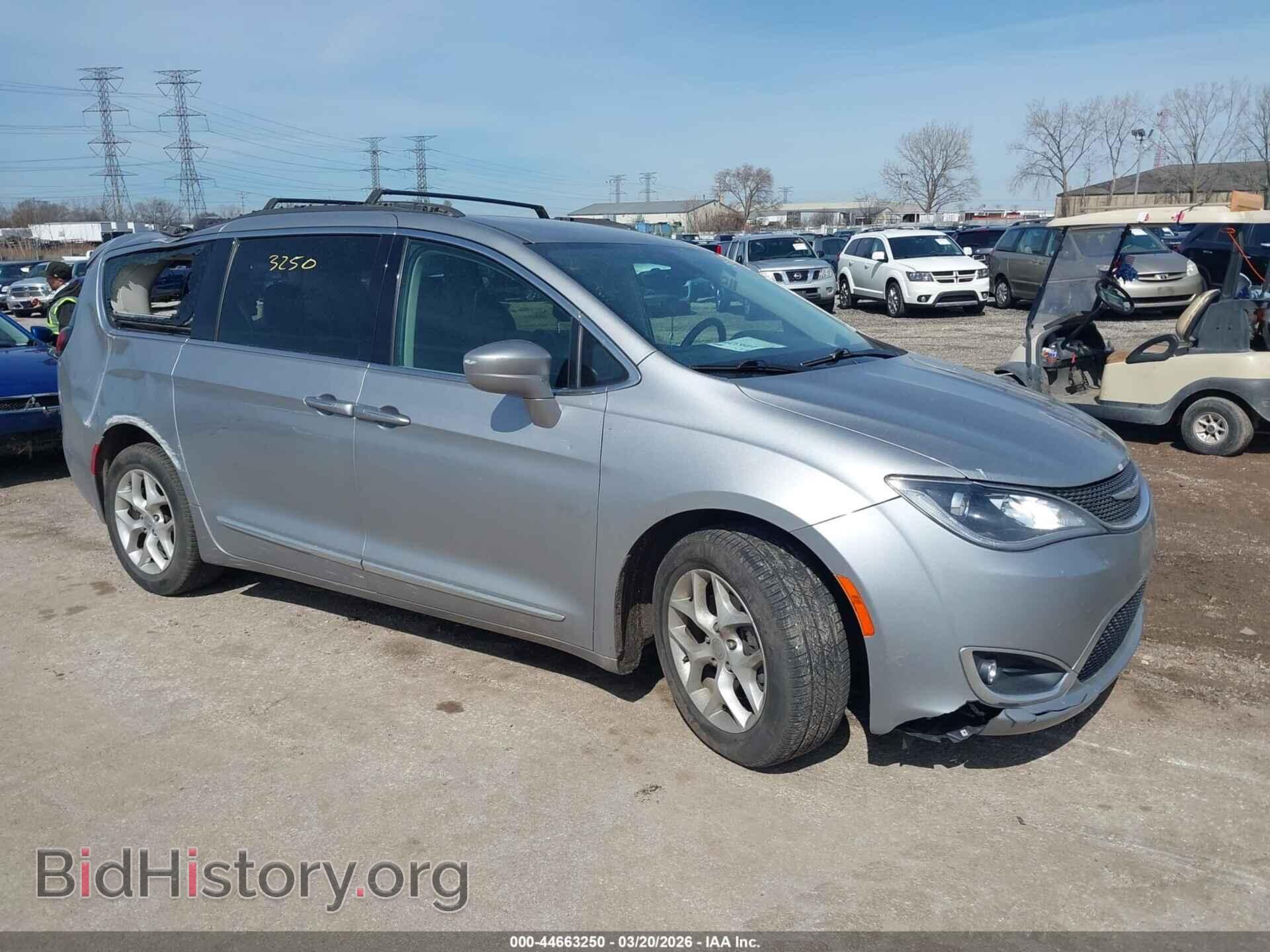 Фотография 2C4RC1BG8HR816003 - CHRYSLER PACIFICA 2017