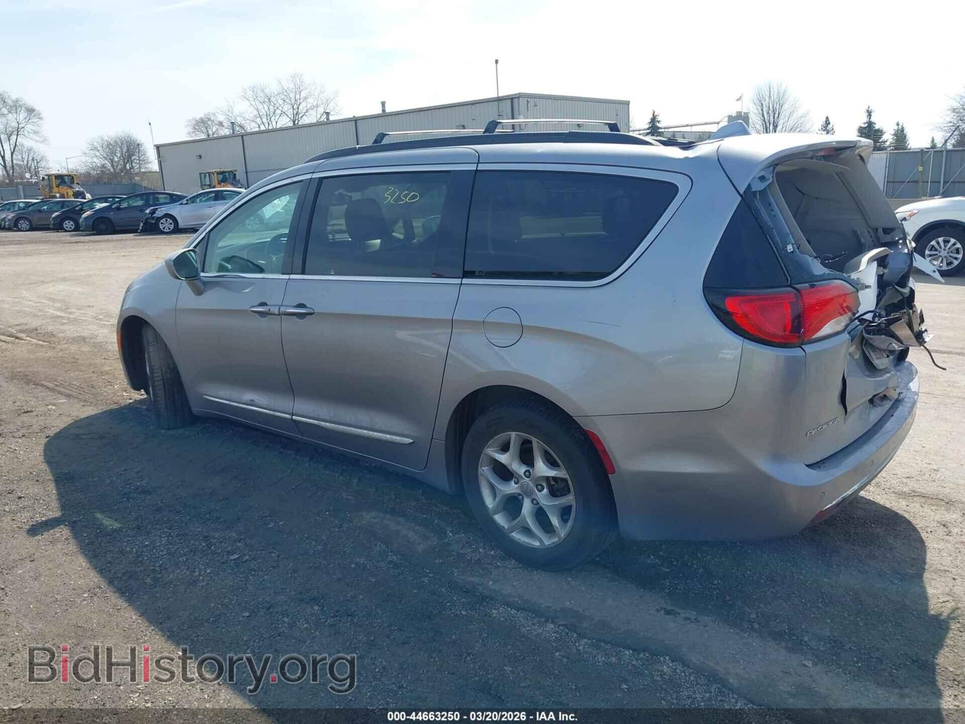 2017 CHRYSLER PACIFICA - VIN: 2C4RC1BG8HR816003 - Photo 3