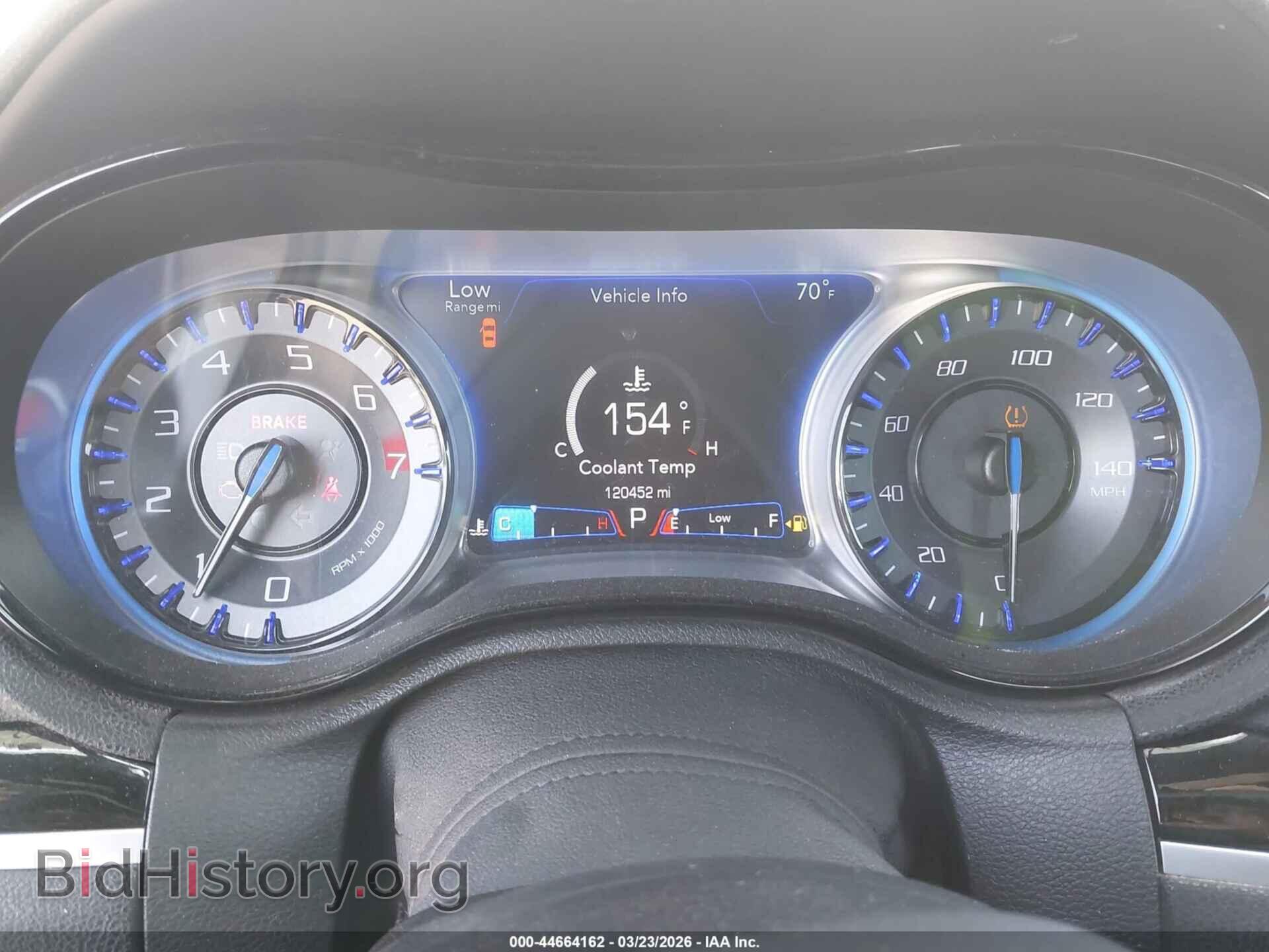 2017 CHRYSLER 300 - VIN: 2C3CCABG5HH538547 - Фото 7