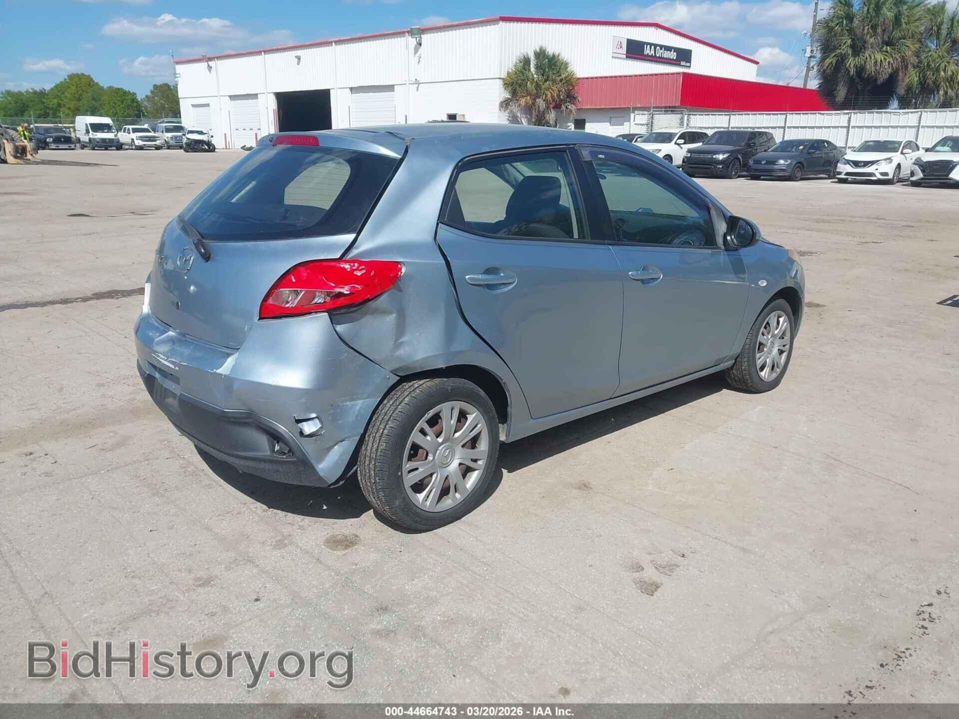 2013 MAZDA MAZDA2 - VIN: JM1DE1KY1D0155318 - Фото 4