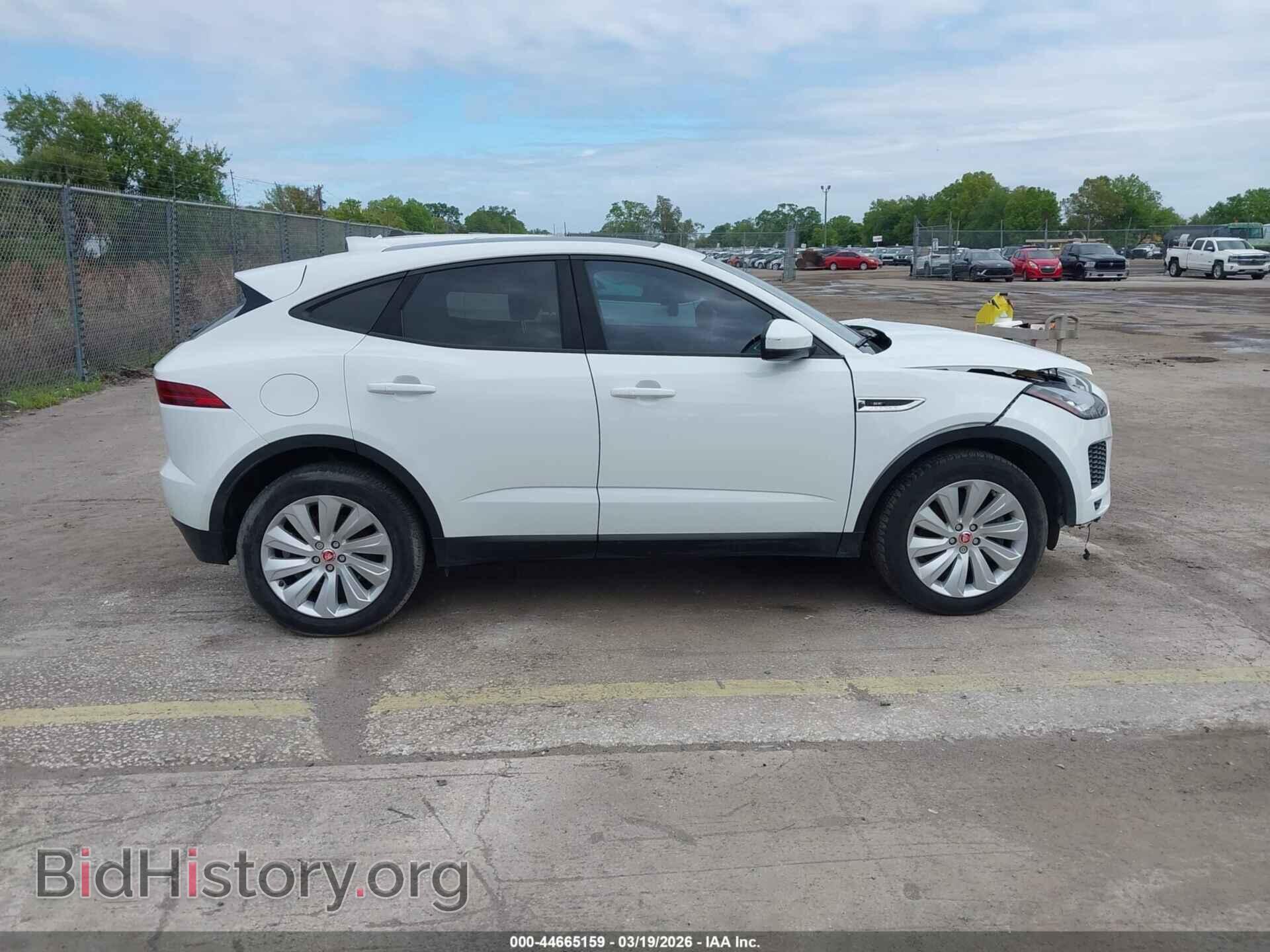 2018 JAGUAR E-PACE - VIN: SADFP2FX9J1Z24815 - Фото 13