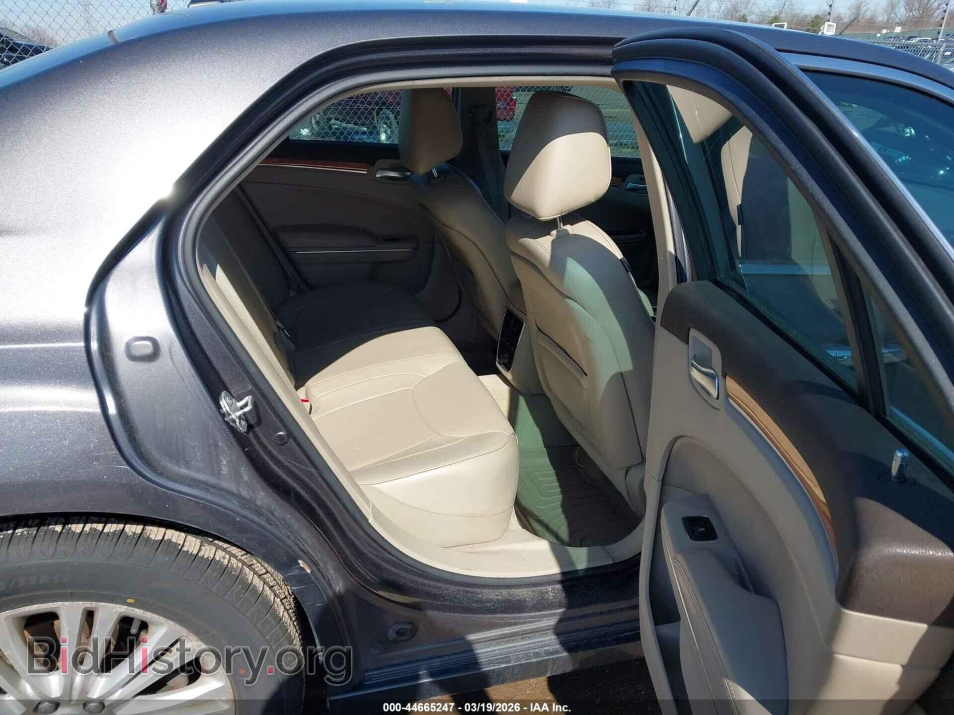2014 CHRYSLER 300C - VIN: 2C3CCAKG8EH170148 - Фото 8