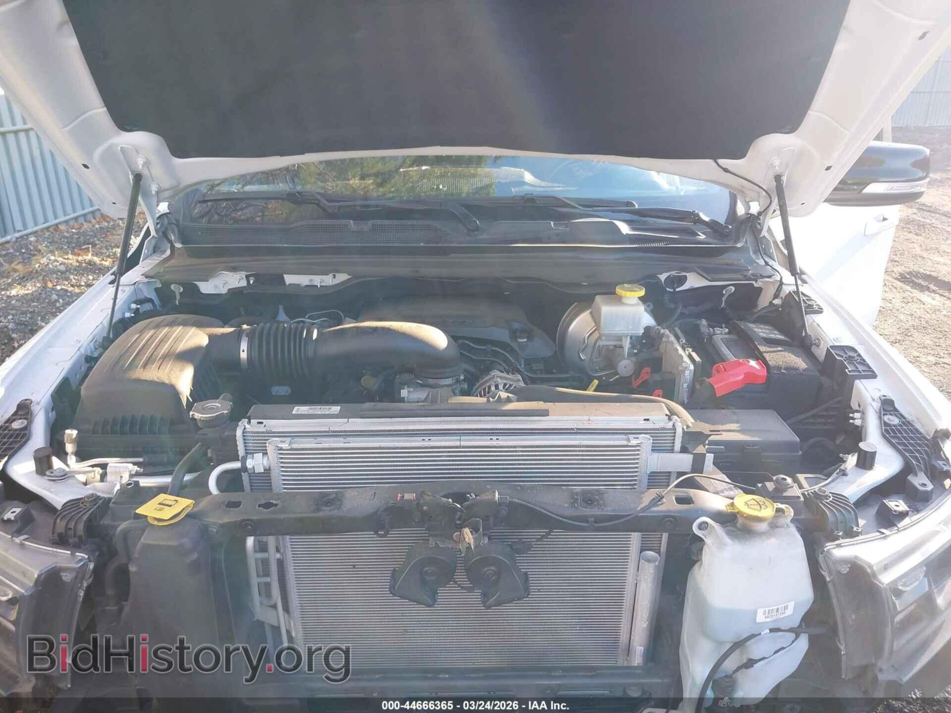 2021 RAM 1500 - VIN: 1C6SRFBT9MN579840 - Фото 10