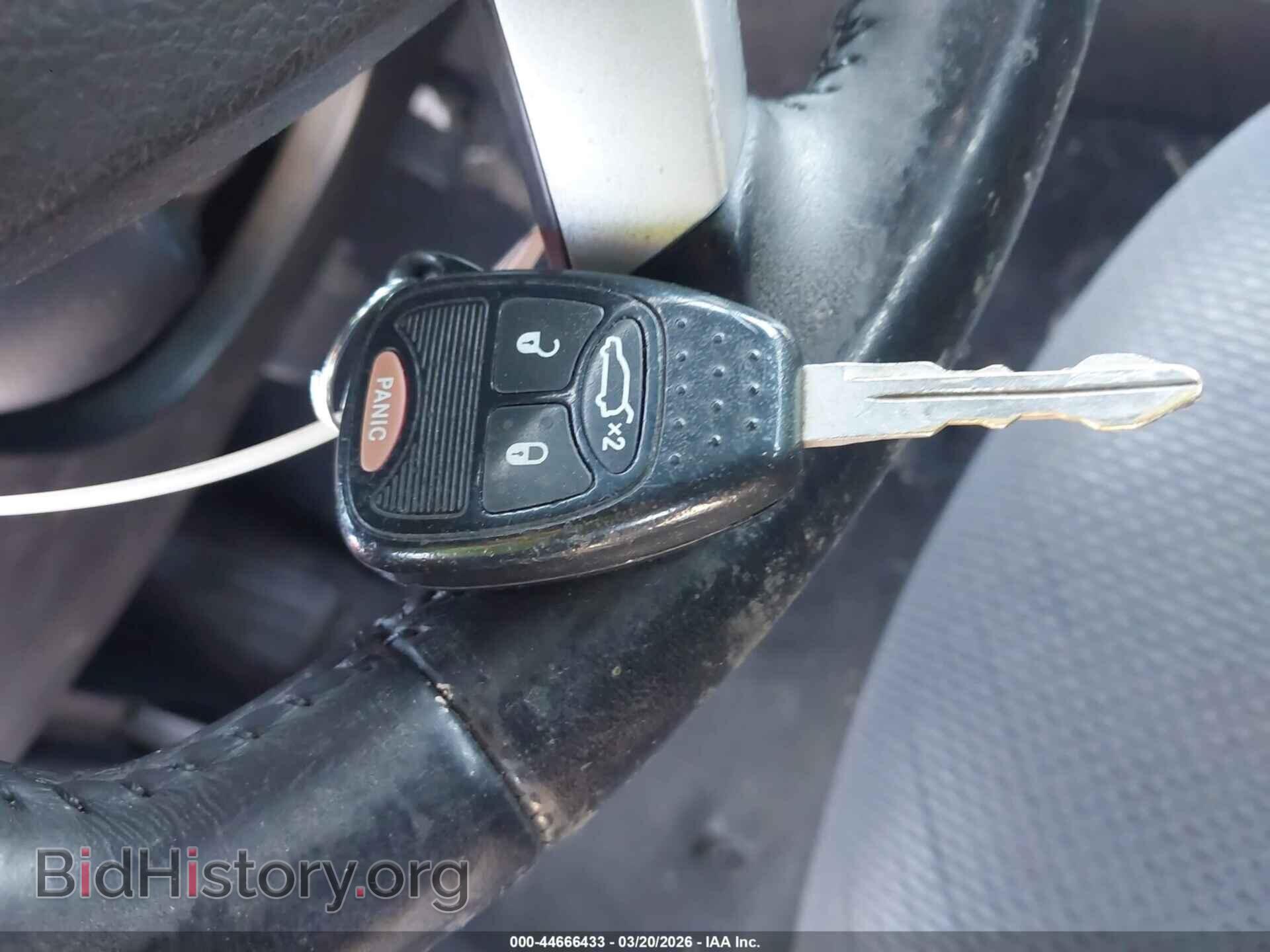 2012 CHRYSLER 200 - VIN: 1C3CCBBB0CN190859 - Фото 11