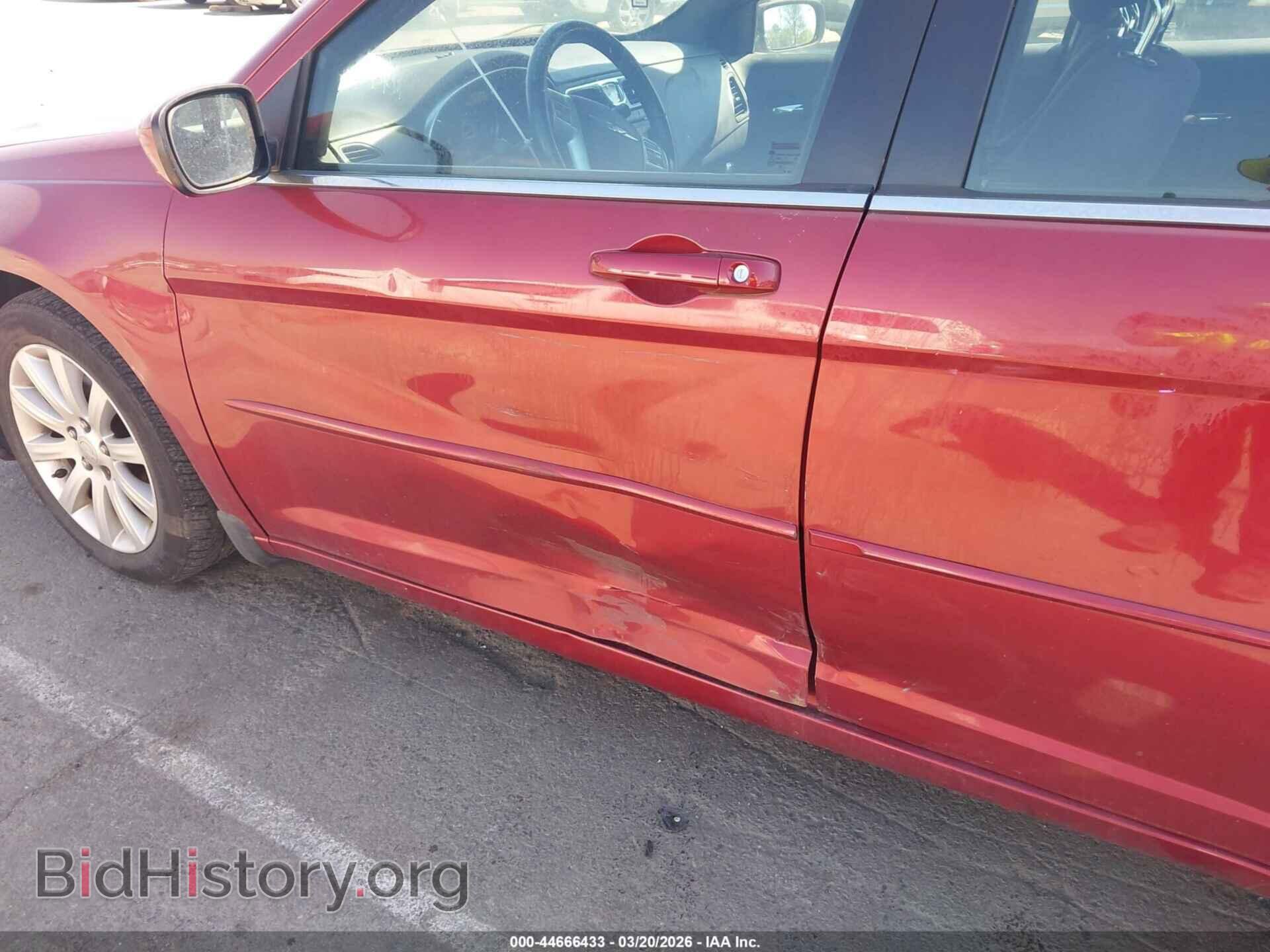 2012 CHRYSLER 200 - VIN: 1C3CCBBB0CN190859 - Фото 6