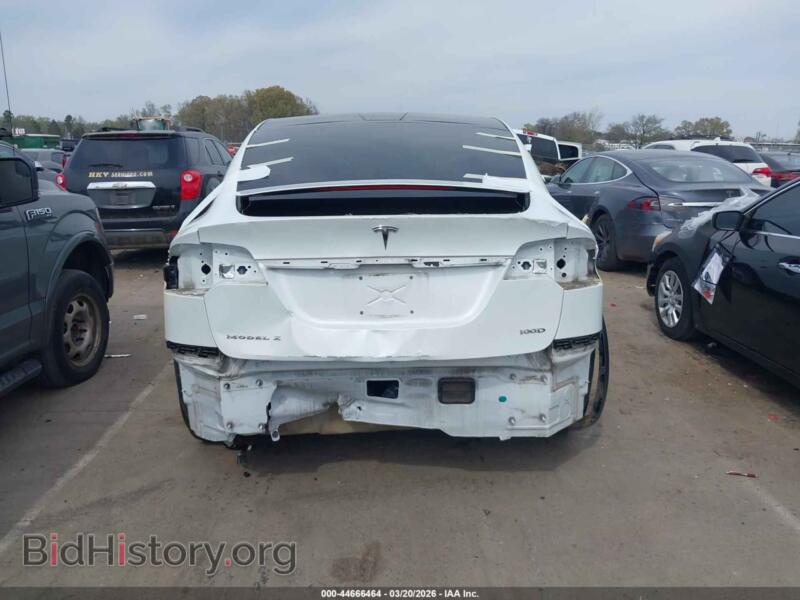 2019 Tesla MODEL X (VIN 5YJXCBE26KF160805) — фото 6 из 18