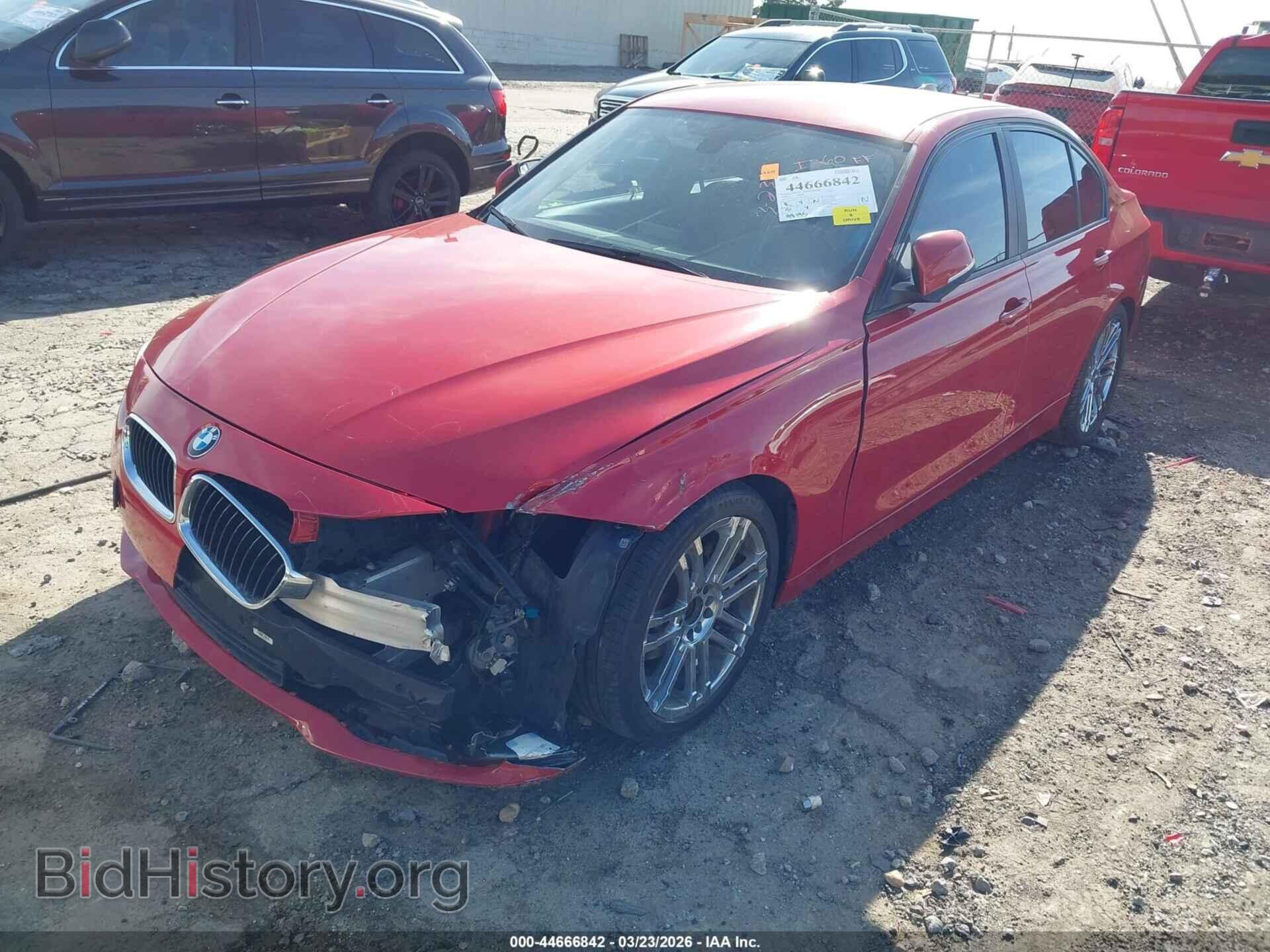 2016 BMW 320I - VIN: WBA8E1G51GNU10313 - Photo 2