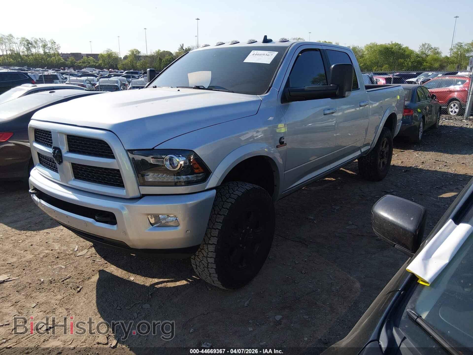 2017 RAM 2500 - VIN: 3C6UR5FL5HG781537 - Фото 2
