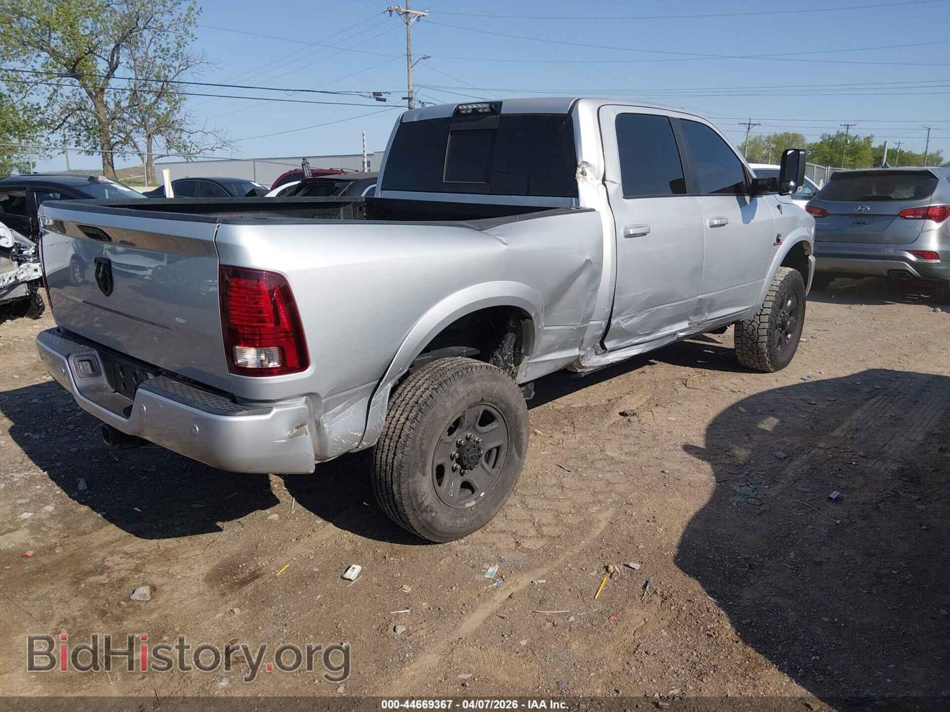 2017 RAM 2500 - VIN: 3C6UR5FL5HG781537 - Фото 4