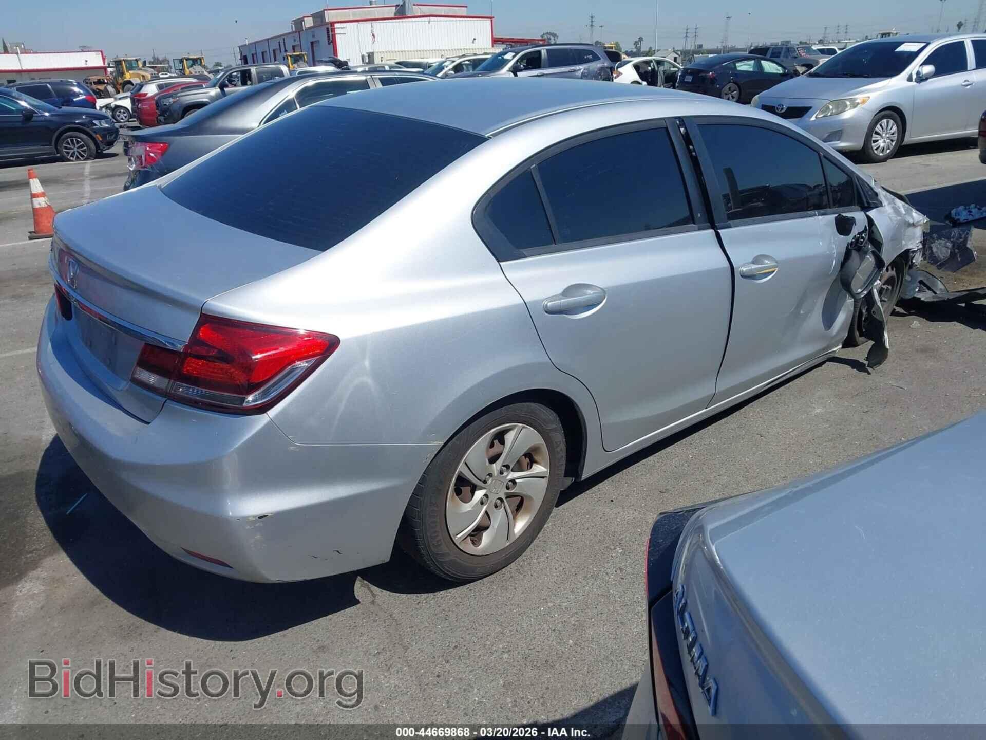 2015 HONDA CIVIC - VIN: 2HGFB2F59FH512168 - Фото 4