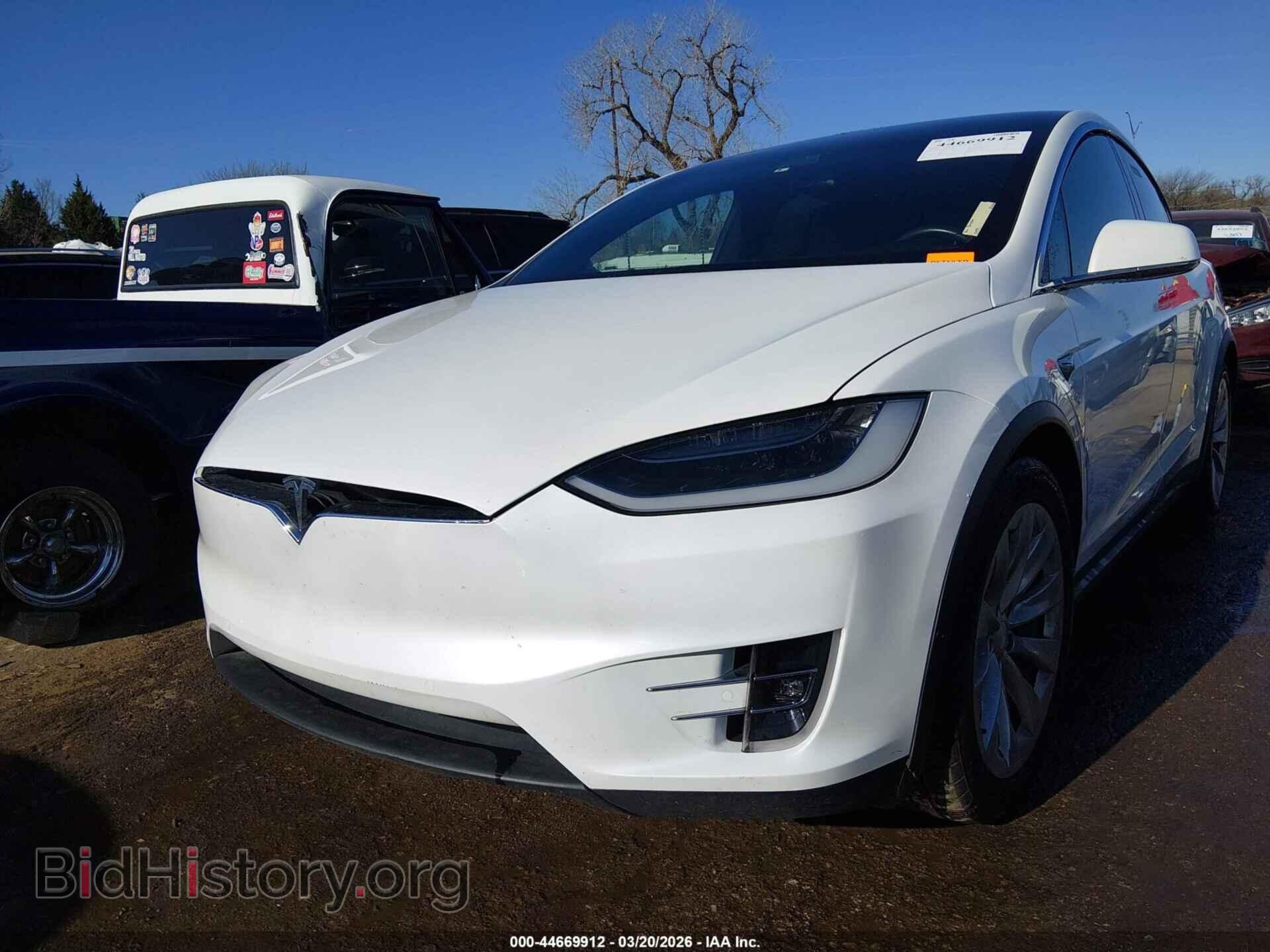 2017 TESLA MODEL X - VIN: 5YJXCAE20HF075459 - Photo 2