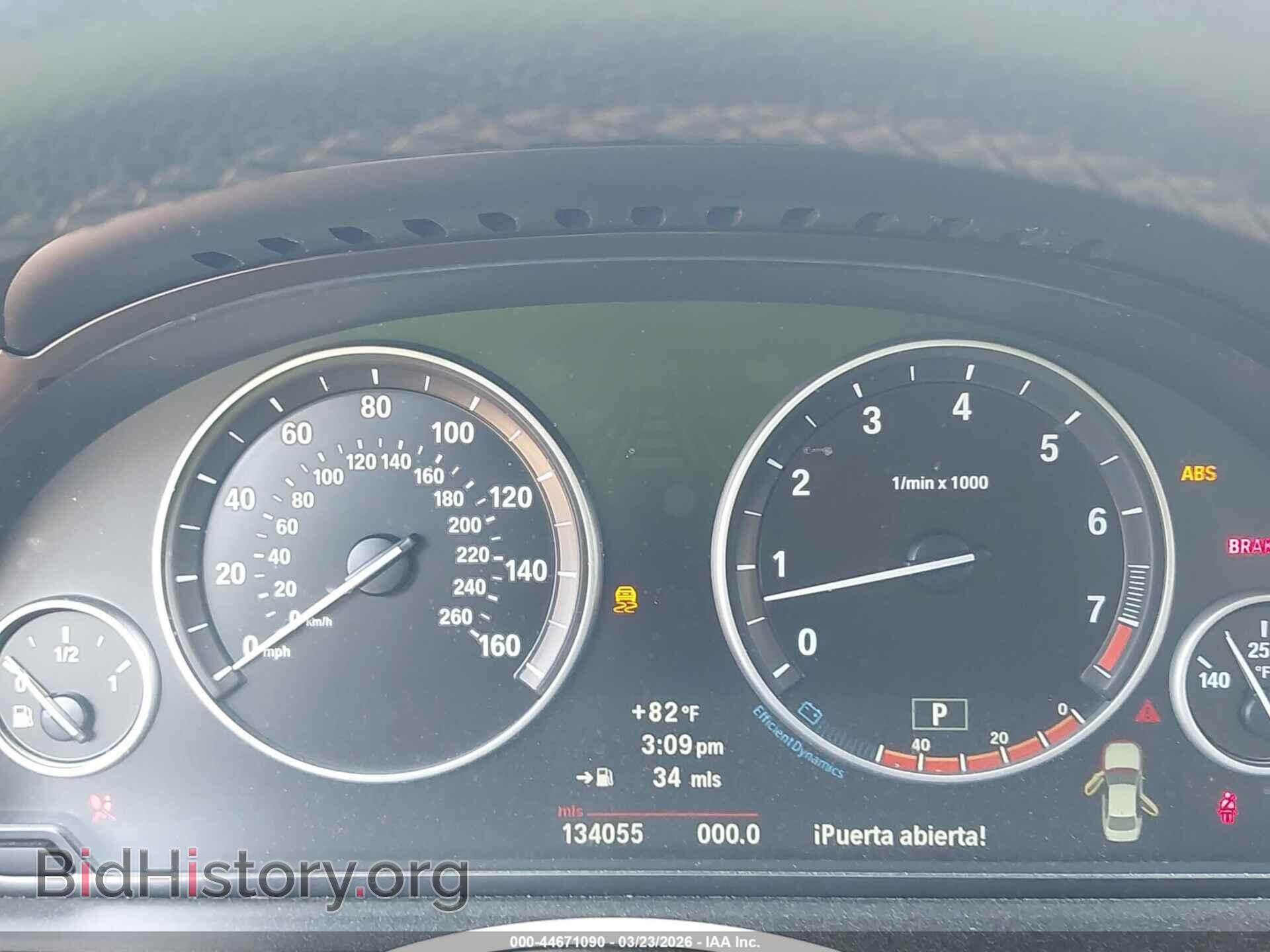 2012 BMW 528I - VIN: WBAXG5C59CDX05582 - Photo 7