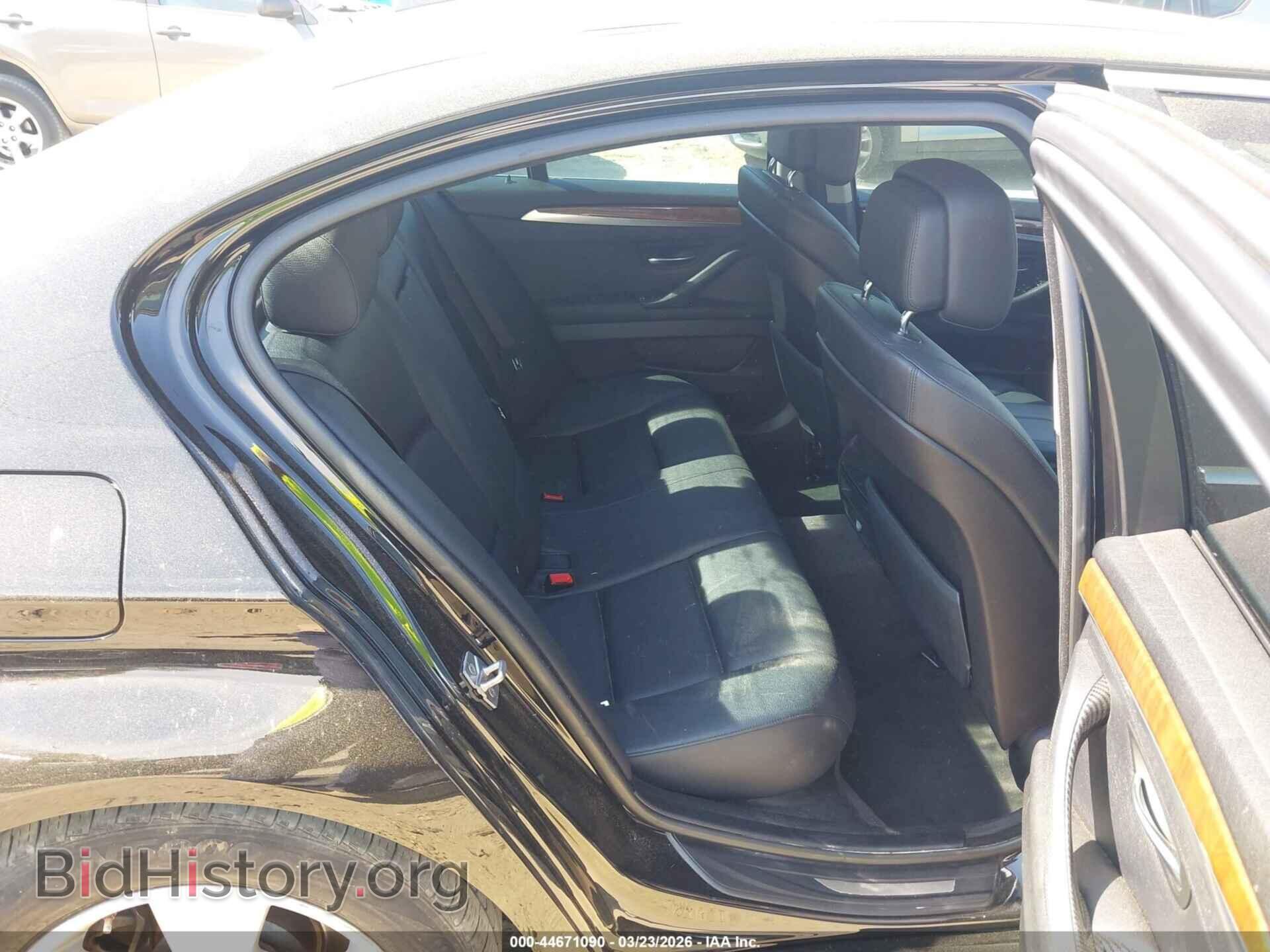 2012 BMW 528I - VIN: WBAXG5C59CDX05582 - Photo 8