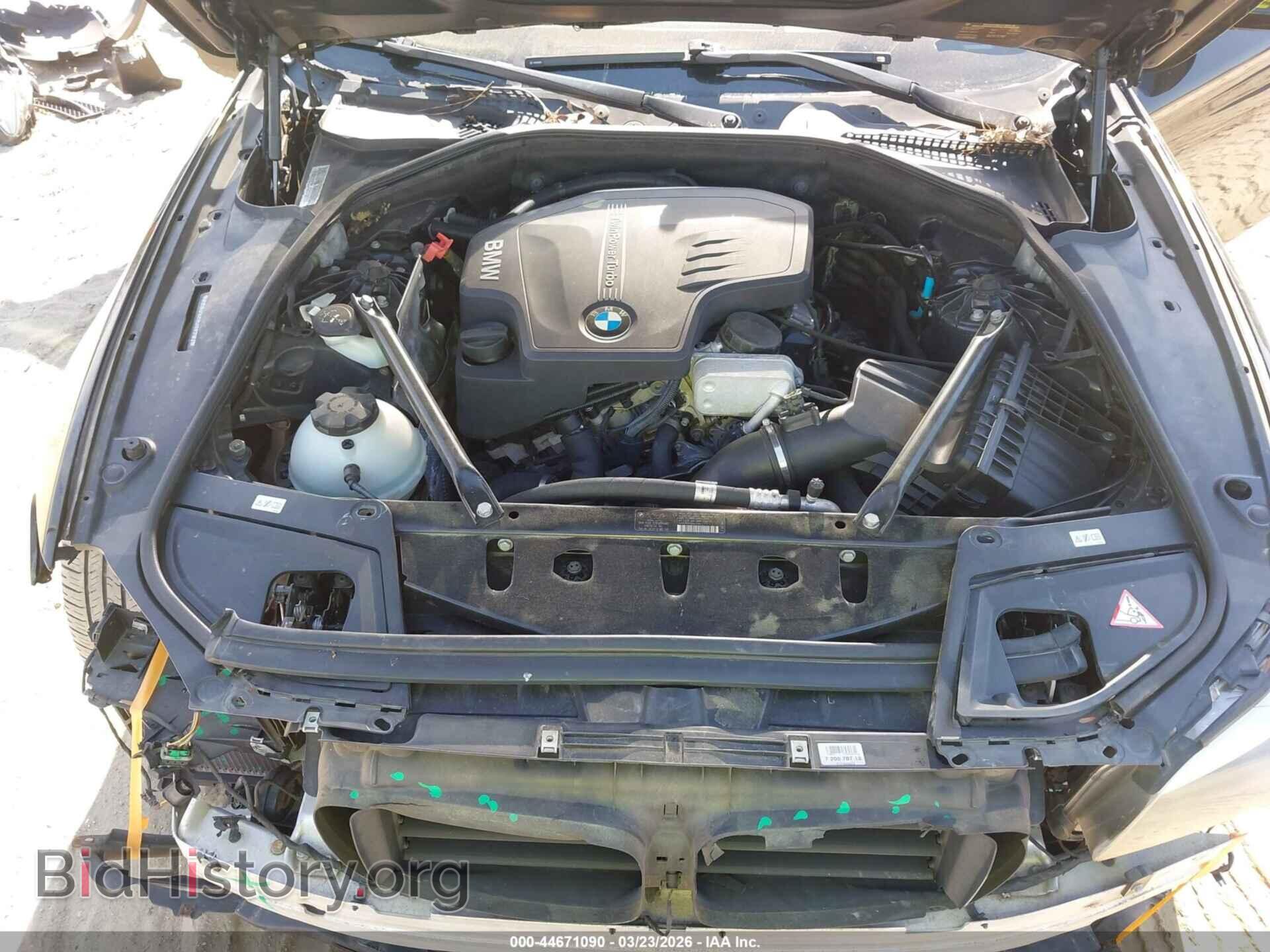 2012 BMW 528I - VIN: WBAXG5C59CDX05582 - Photo 10