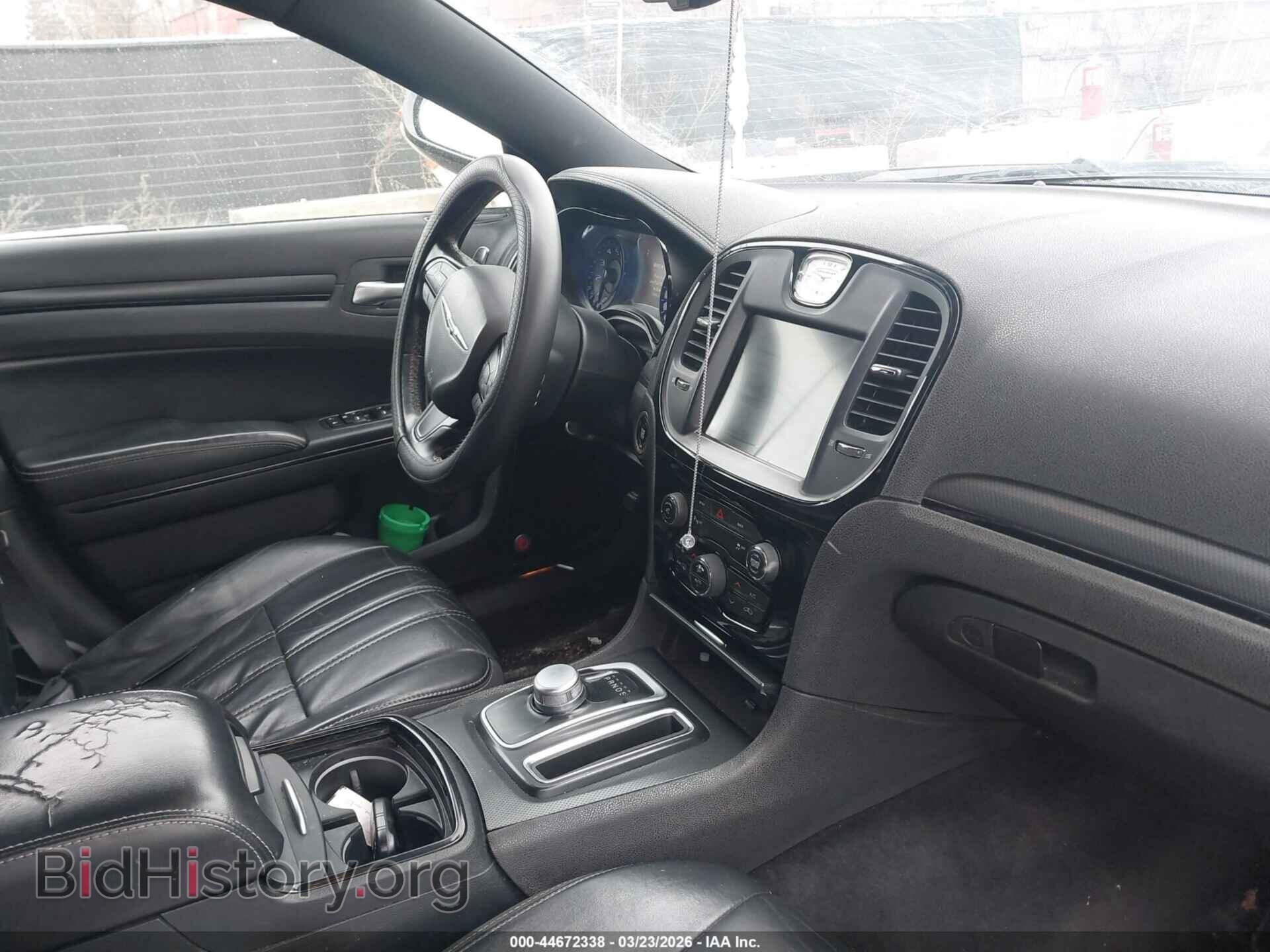 2015 CHRYSLER 300 - VIN: 2C3CCAGG7FH763753 - Фото 5