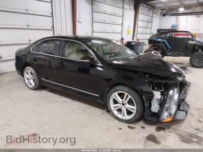 2013 Volkswagen PASSAT 2.0L TDI SEL Premium, черный — VIN 1VWCN7A37DC027889, IAAI