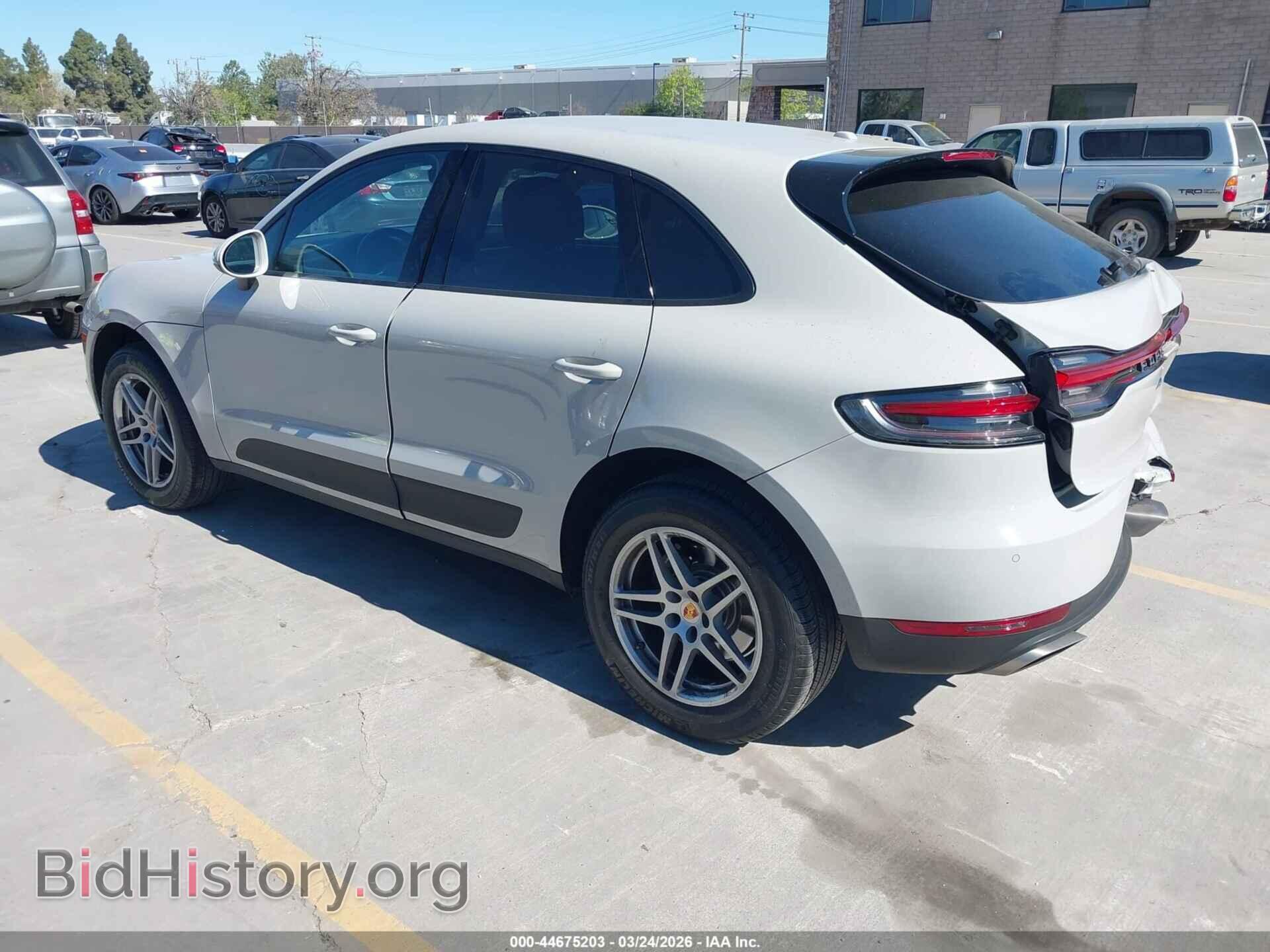 2020 PORSCHE MACAN - VIN: WP1AA2A54LLB10834 - Photo 3
