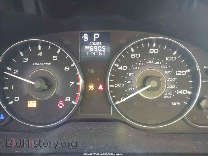 2011 Subaru OUTBACK (VIN 4S4BRBCC5B3402674) — photo 7 of 11