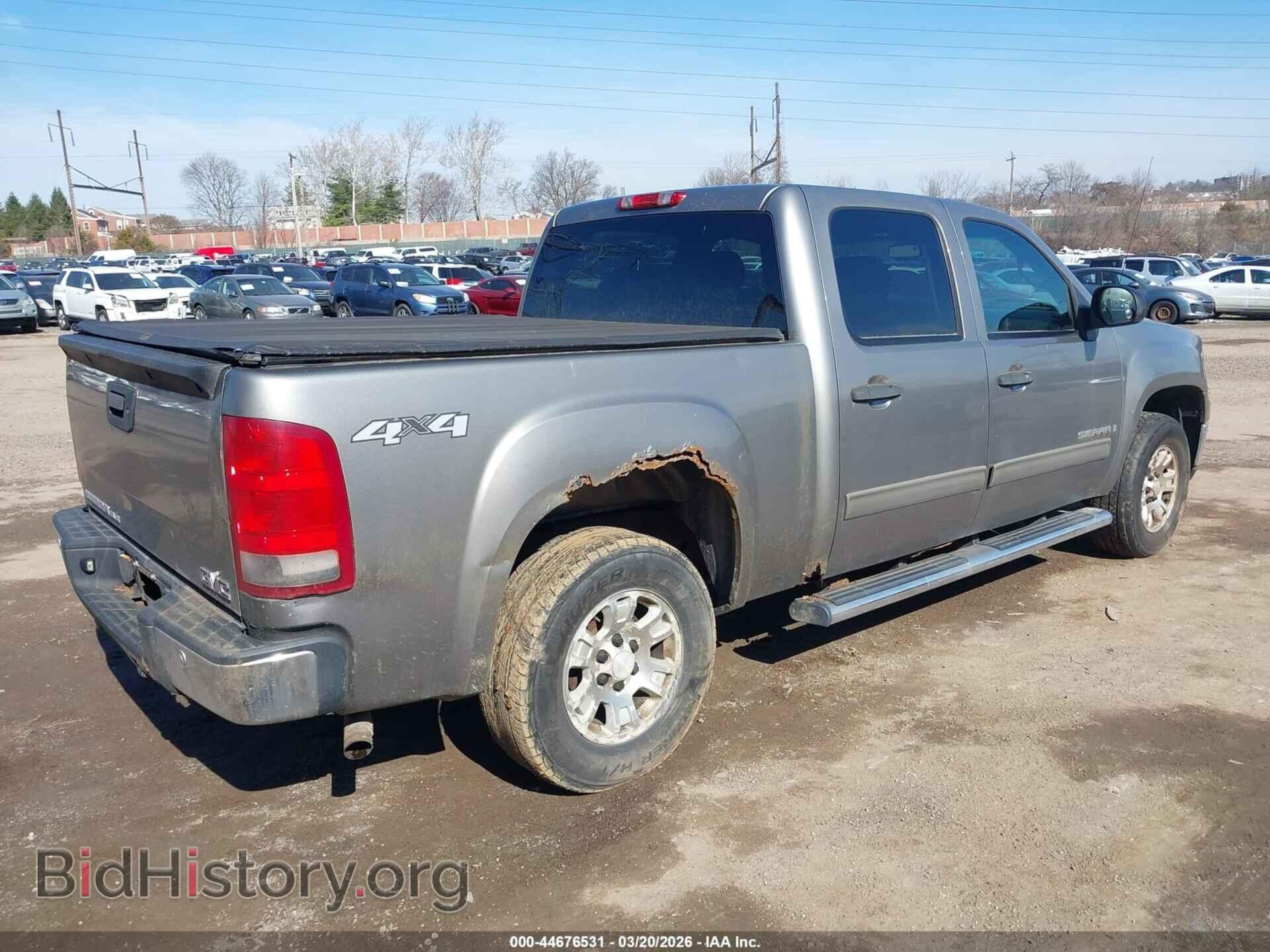 2007 GMC SIERRA 1500 - VIN: 2GTEK13M771716087 - Фото 4