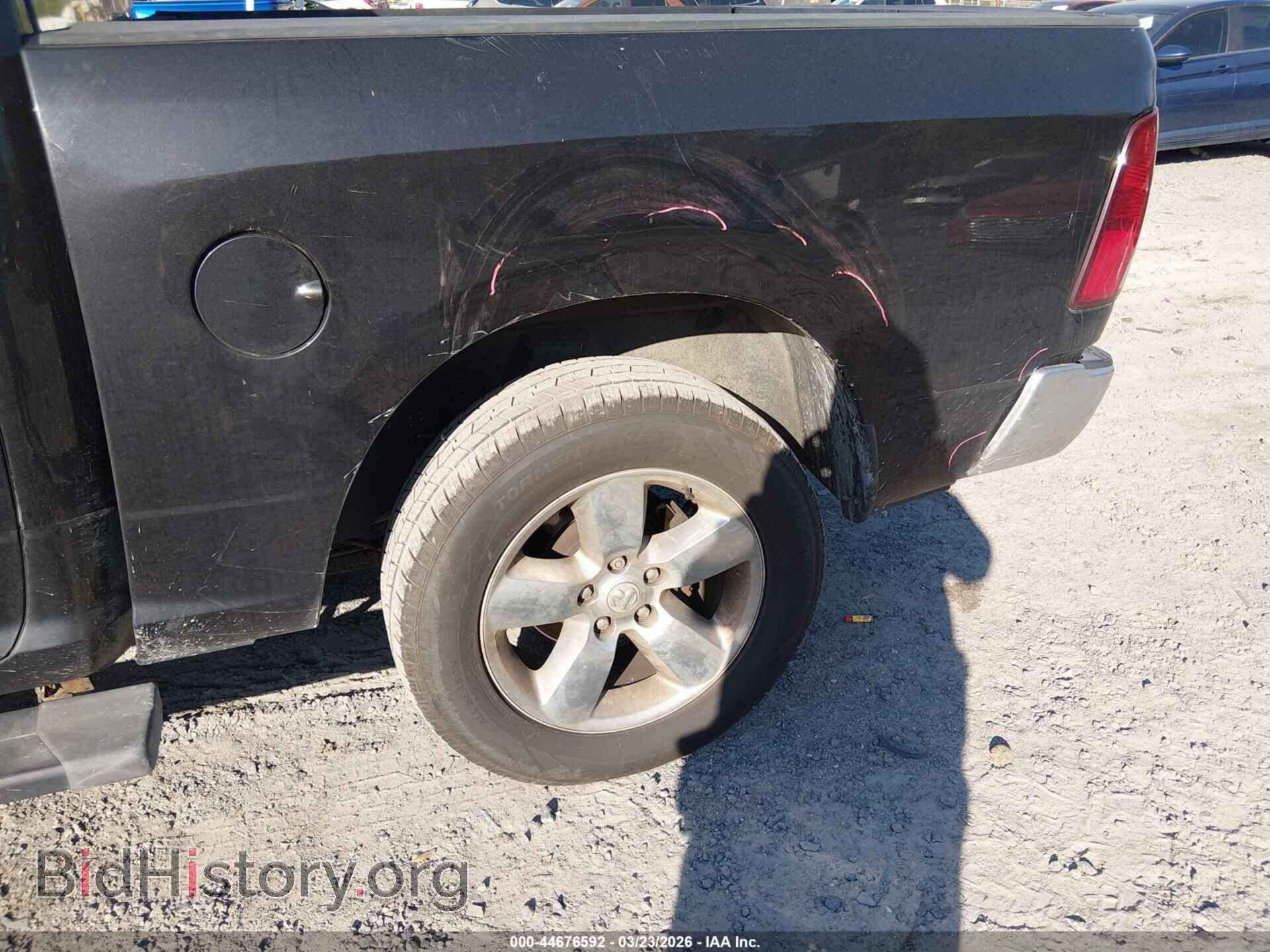 2017 RAM 1500 - VIN: 3C6RR7LT7HG794831 - Фото 6