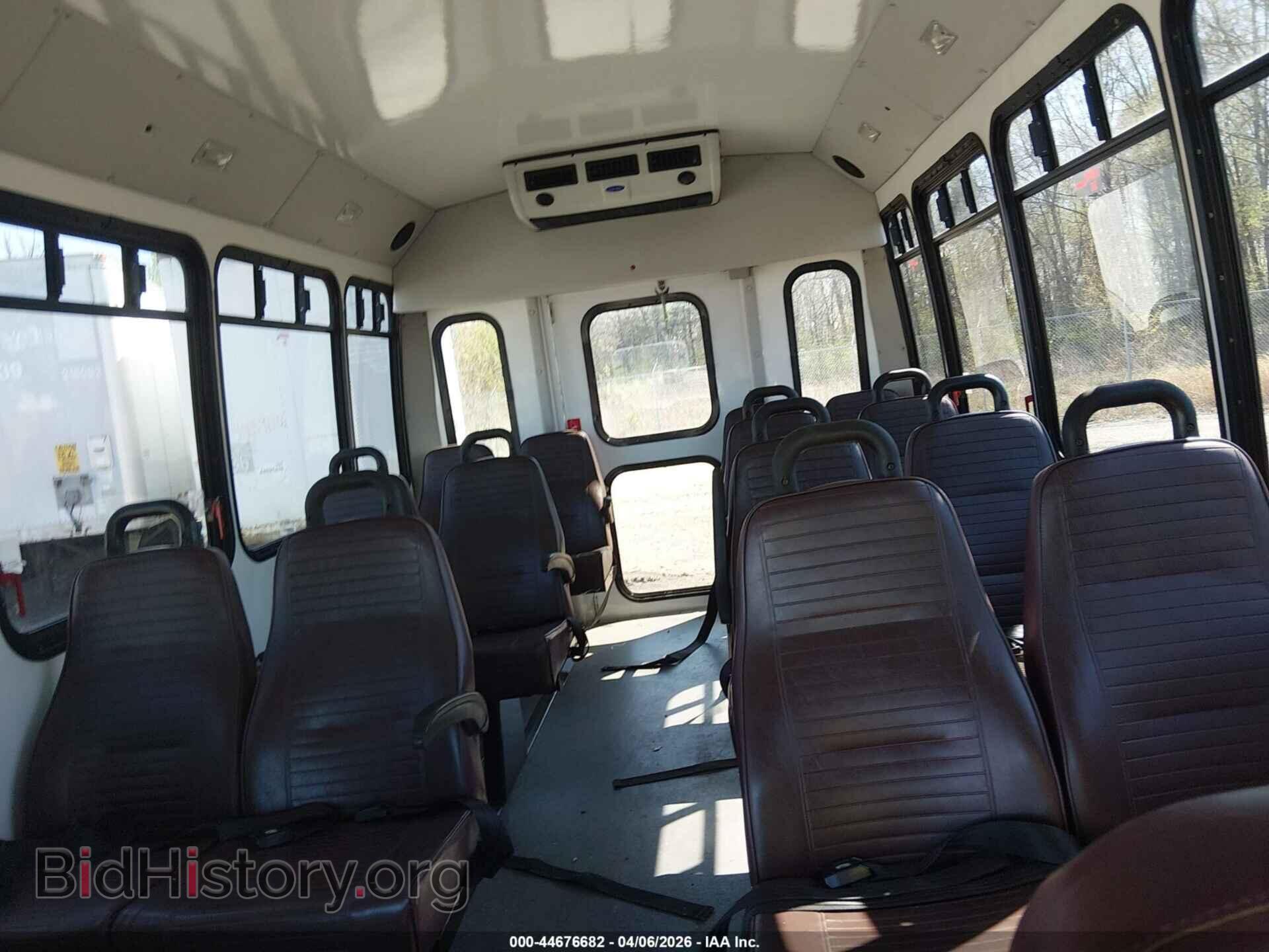 2010 FORD E-350 CUTAWAY - VIN: 1FDEE3FS0ADA17341 - Photo 7
