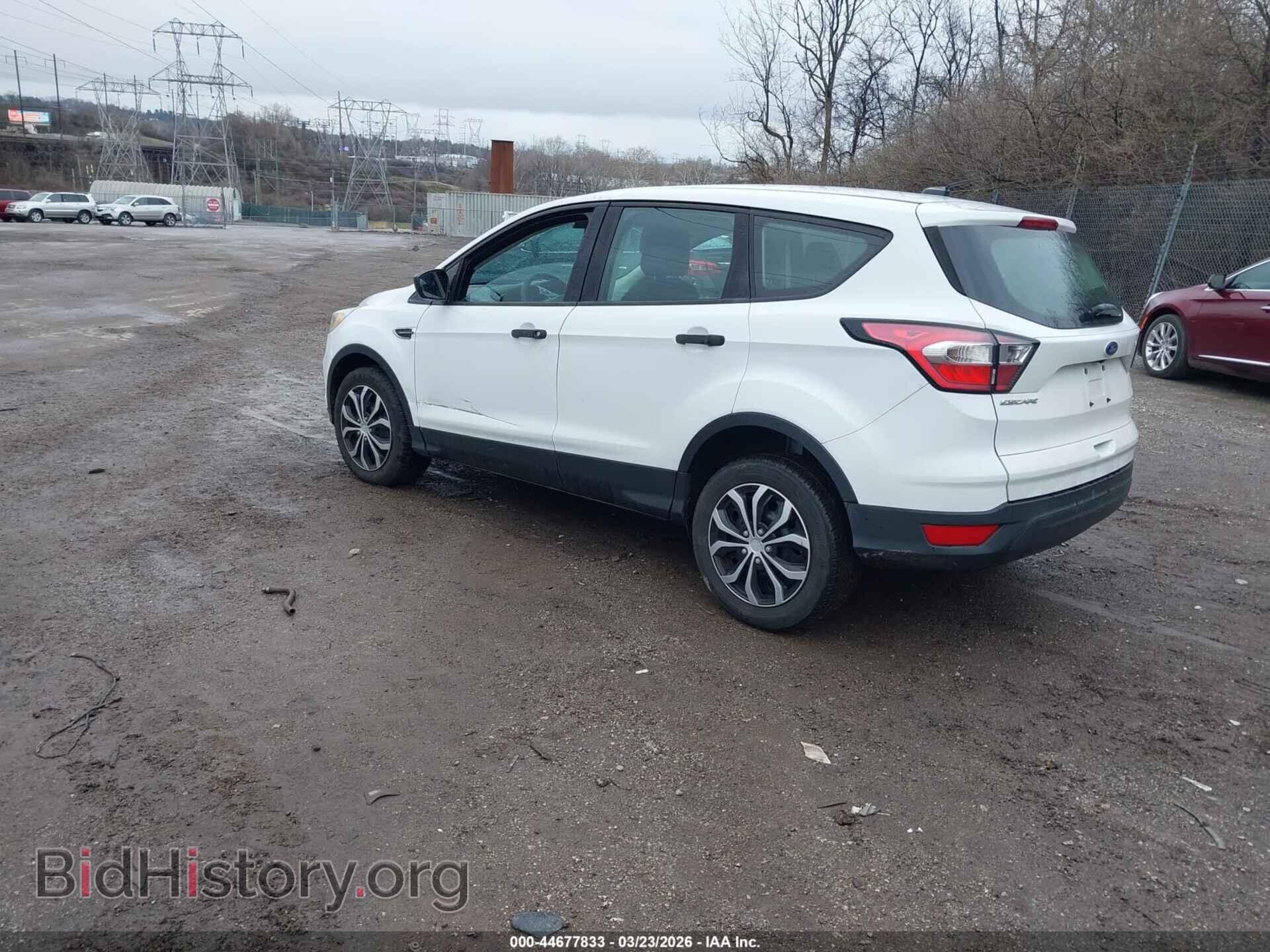2017 FORD ESCAPE - VIN: 1FMCU0F79HUB72260 - Фото 3