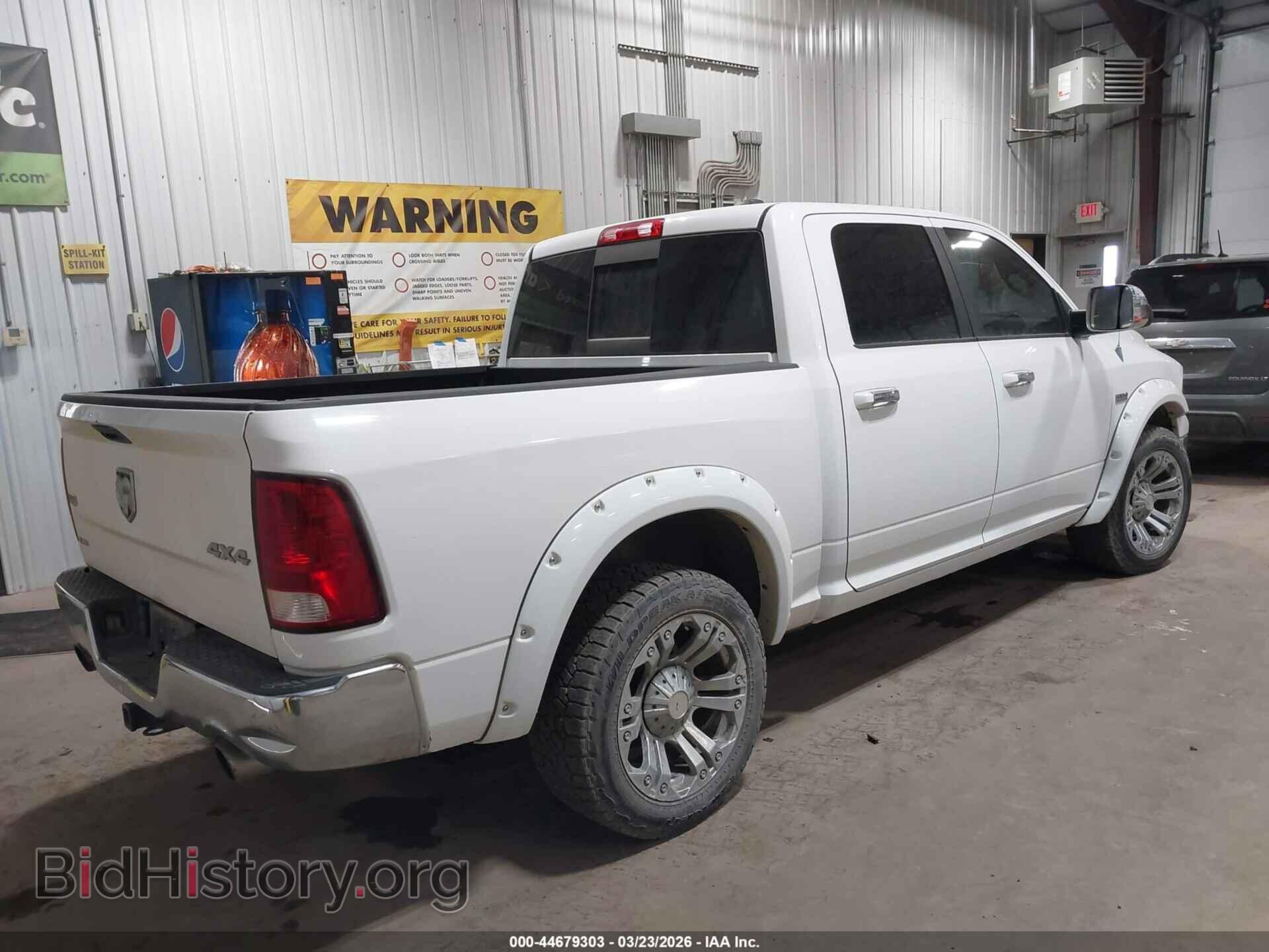 2012 RAM 1500 - VIN: 1C6RD7NT7CS285030 - Photo 4