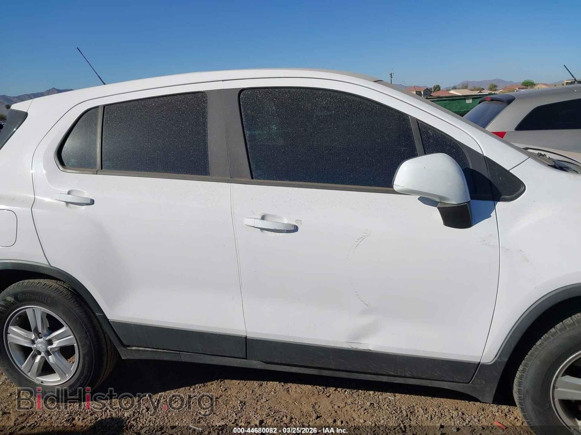 2019 CHEVROLET TRAX - VIN: 3GNCJKSB2KL358640 - Фото 13