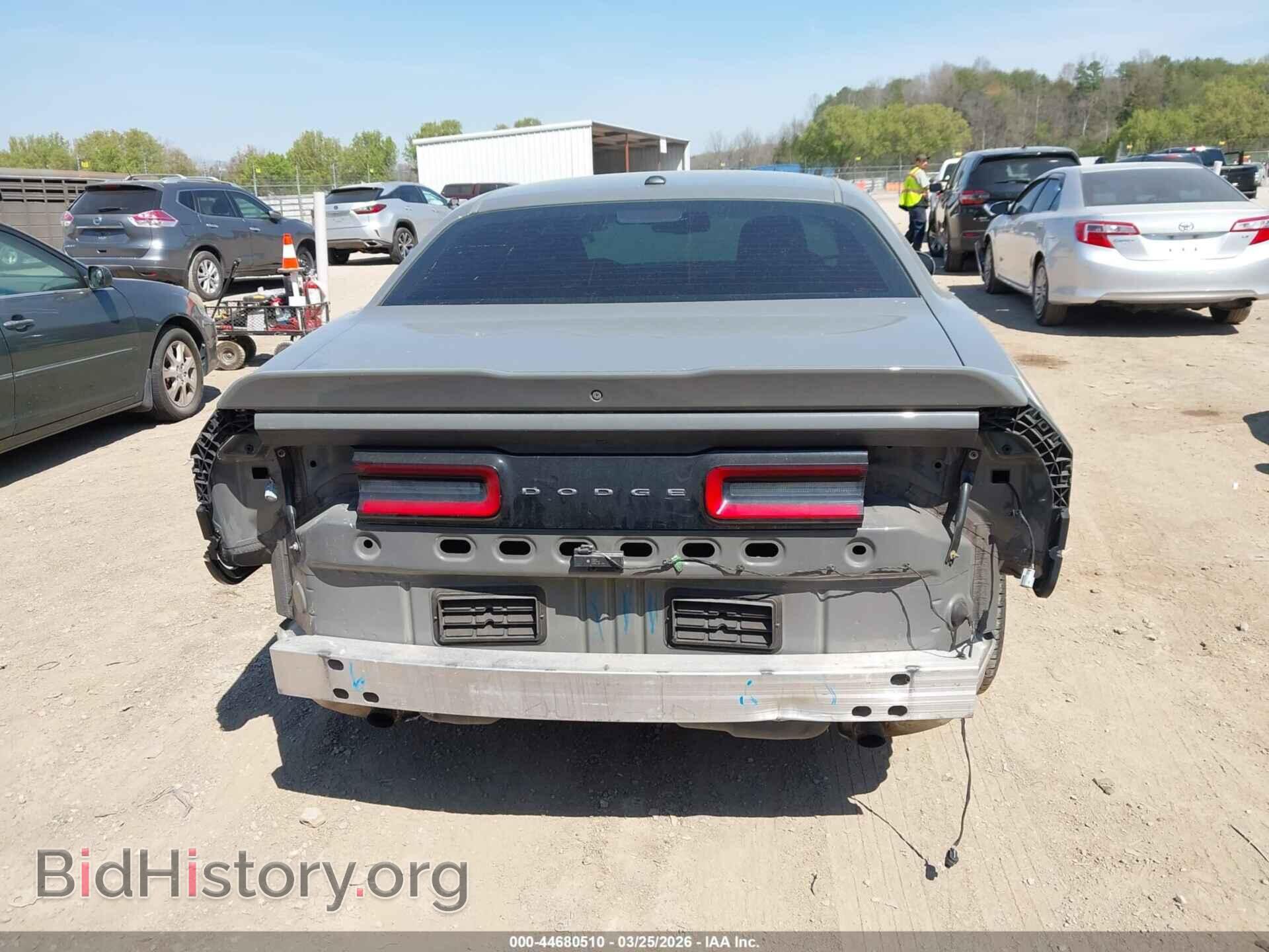 2018 DODGE CHALLENGER - VIN: 2C3CDZAG2JH321511 - Фото 16
