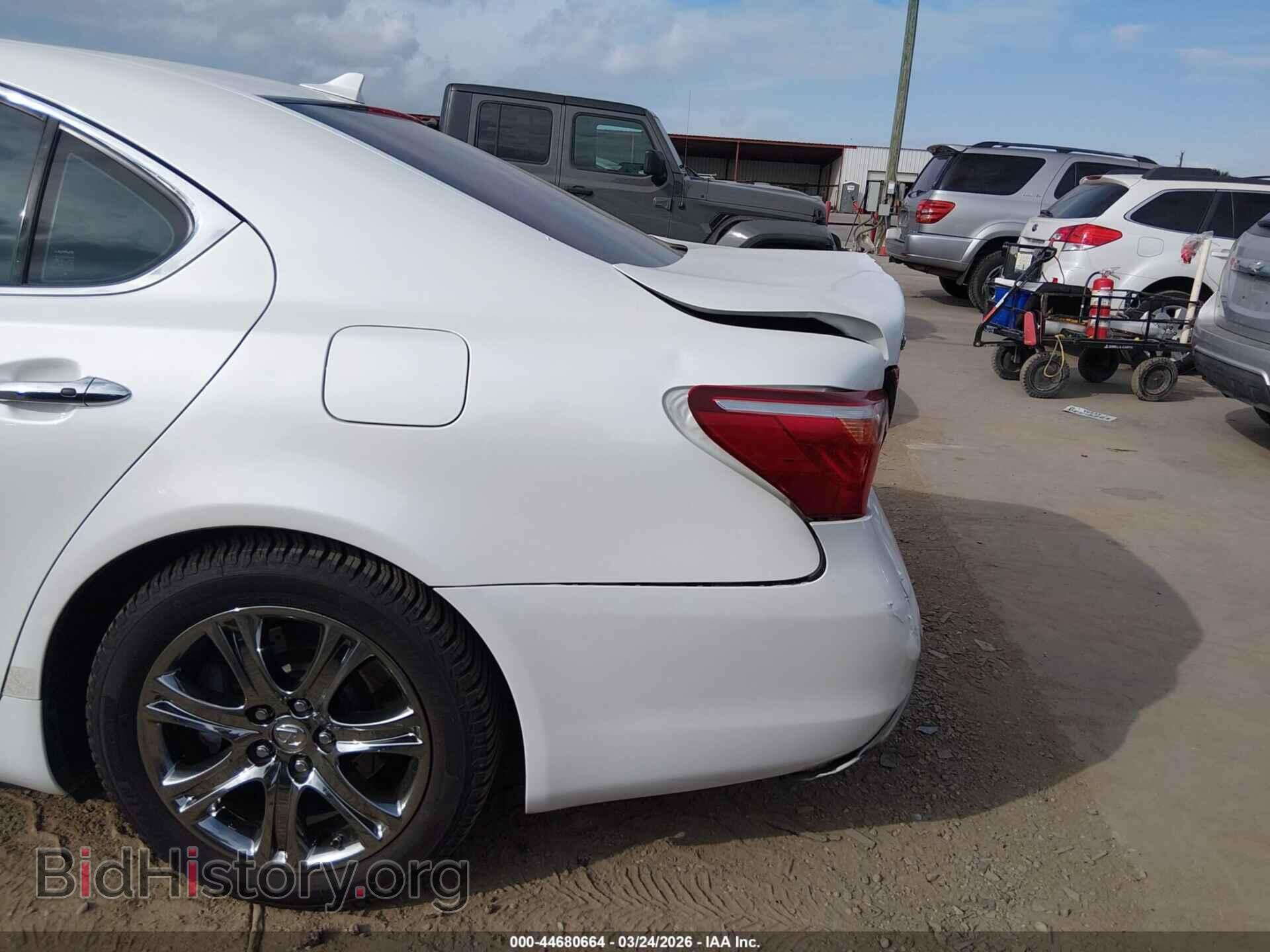 2010 LEXUS LS 460 - VIN: JTHDL1EF9A5002103 - Фото 6