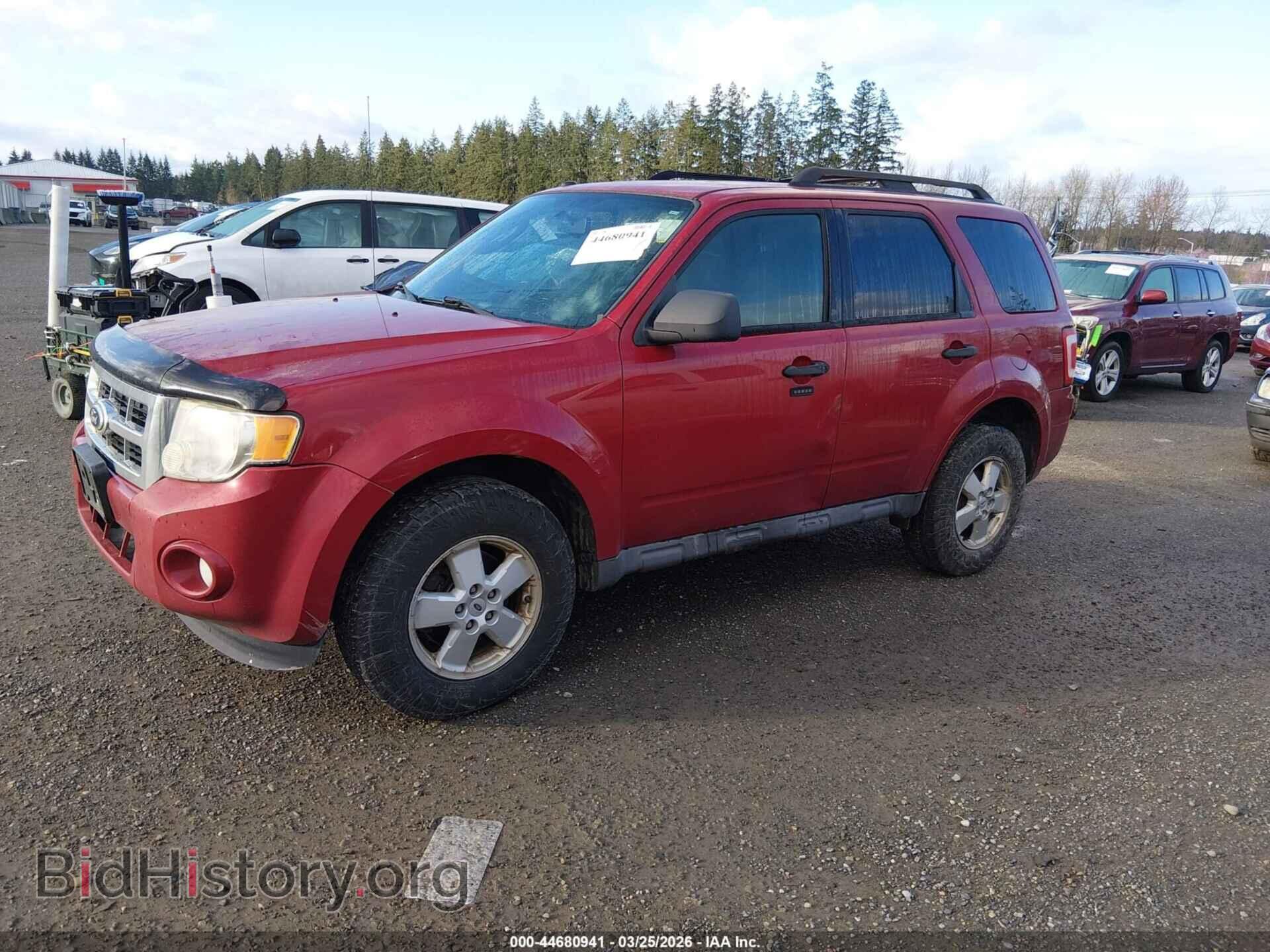 2010 FORD ESCAPE - VIN: 1FMCU0D75AKB39373 - Фото 2