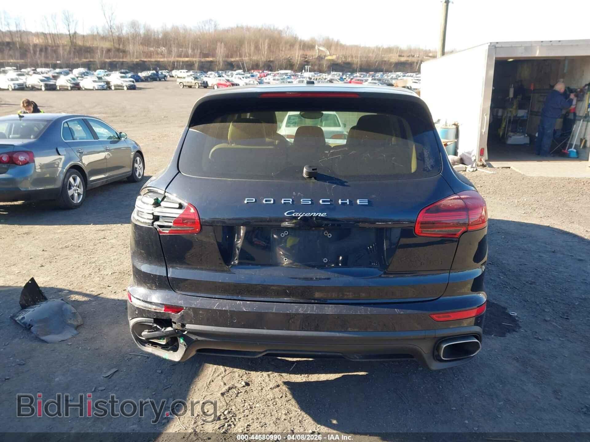 2016 PORSCHE CAYENNE - VIN: WP1AA2A22GLA11487 - Фото 16