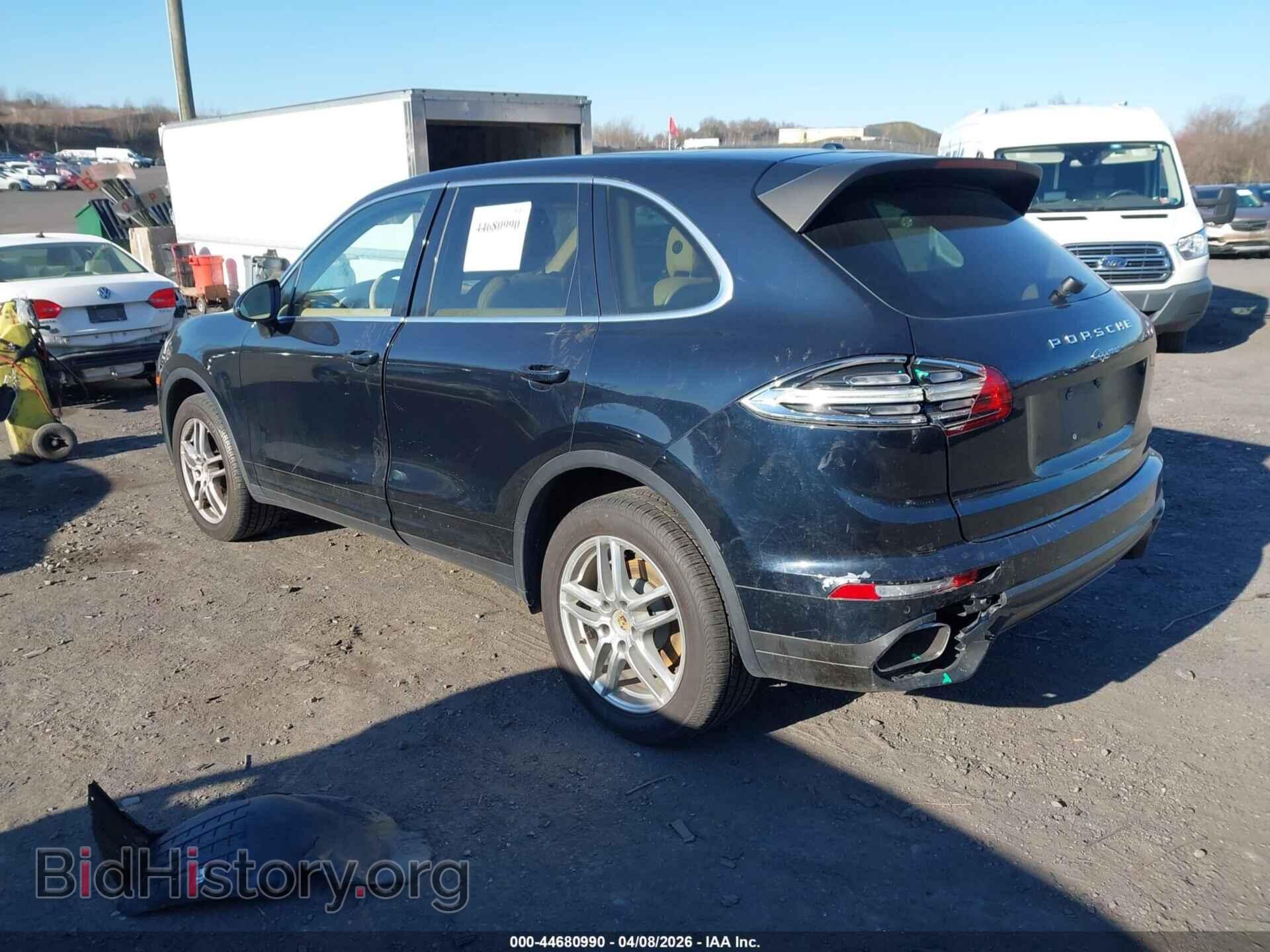 2016 PORSCHE CAYENNE - VIN: WP1AA2A22GLA11487 - Фото 3