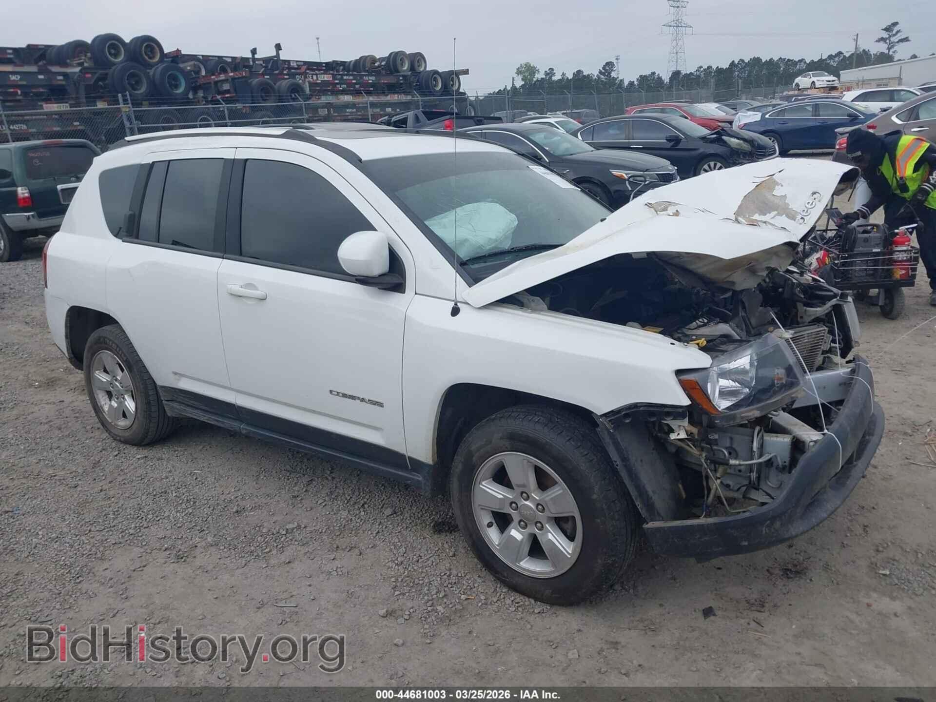 2014 JEEP COMPASS - VIN: 1C4NJCEA3ED529321 - Photo 13